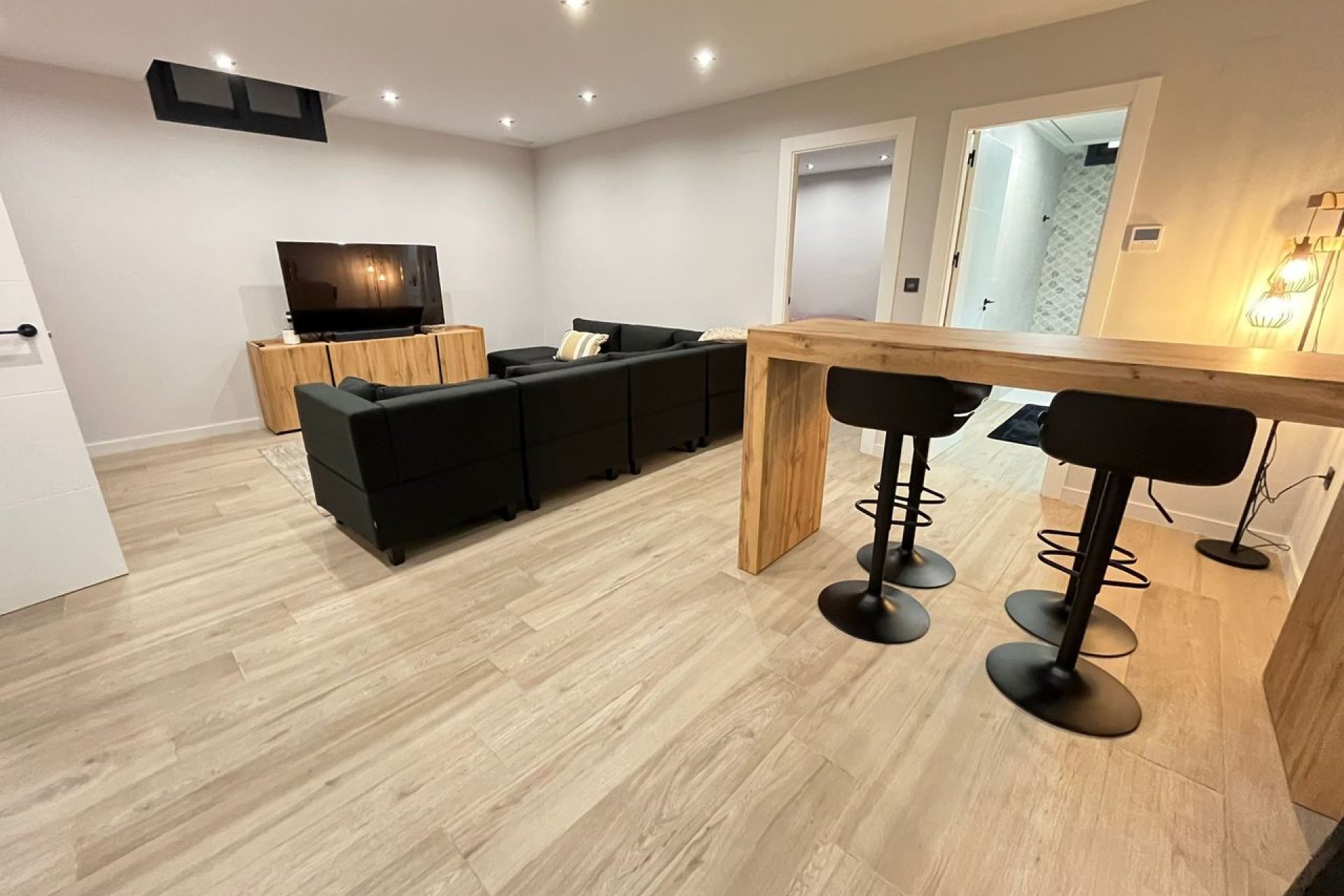 Resale - Villa -
Punta Prima - Costa Blanca