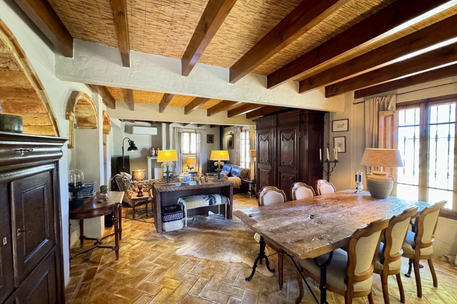 Resale - Villa -
Relleu - Inland