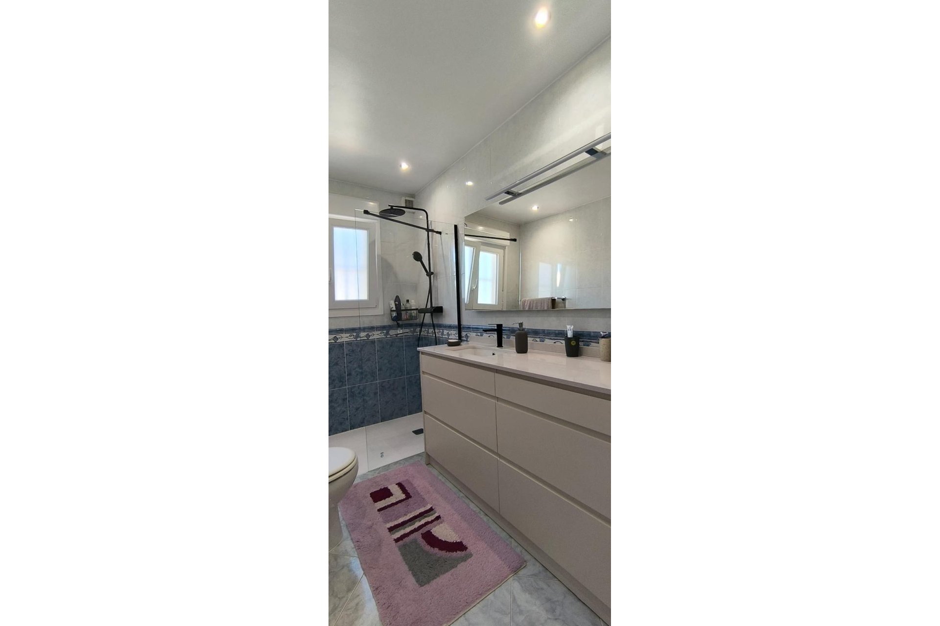 Resale - Villa -
Rojales - Ciudad Quesada
