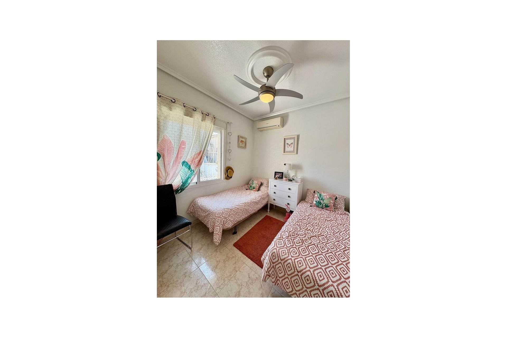 Resale - Villa -
Rojales - Costa Blanca