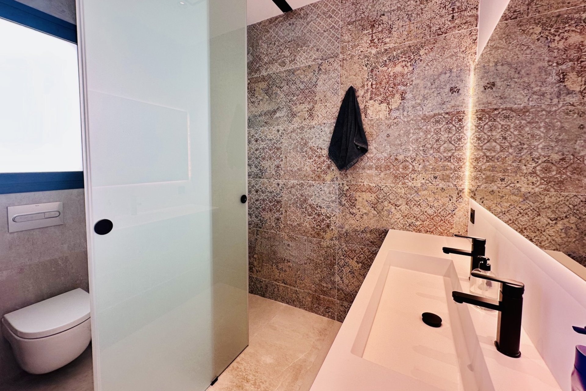 Resale - Villa -
Rojales Hills - Costa Blanca