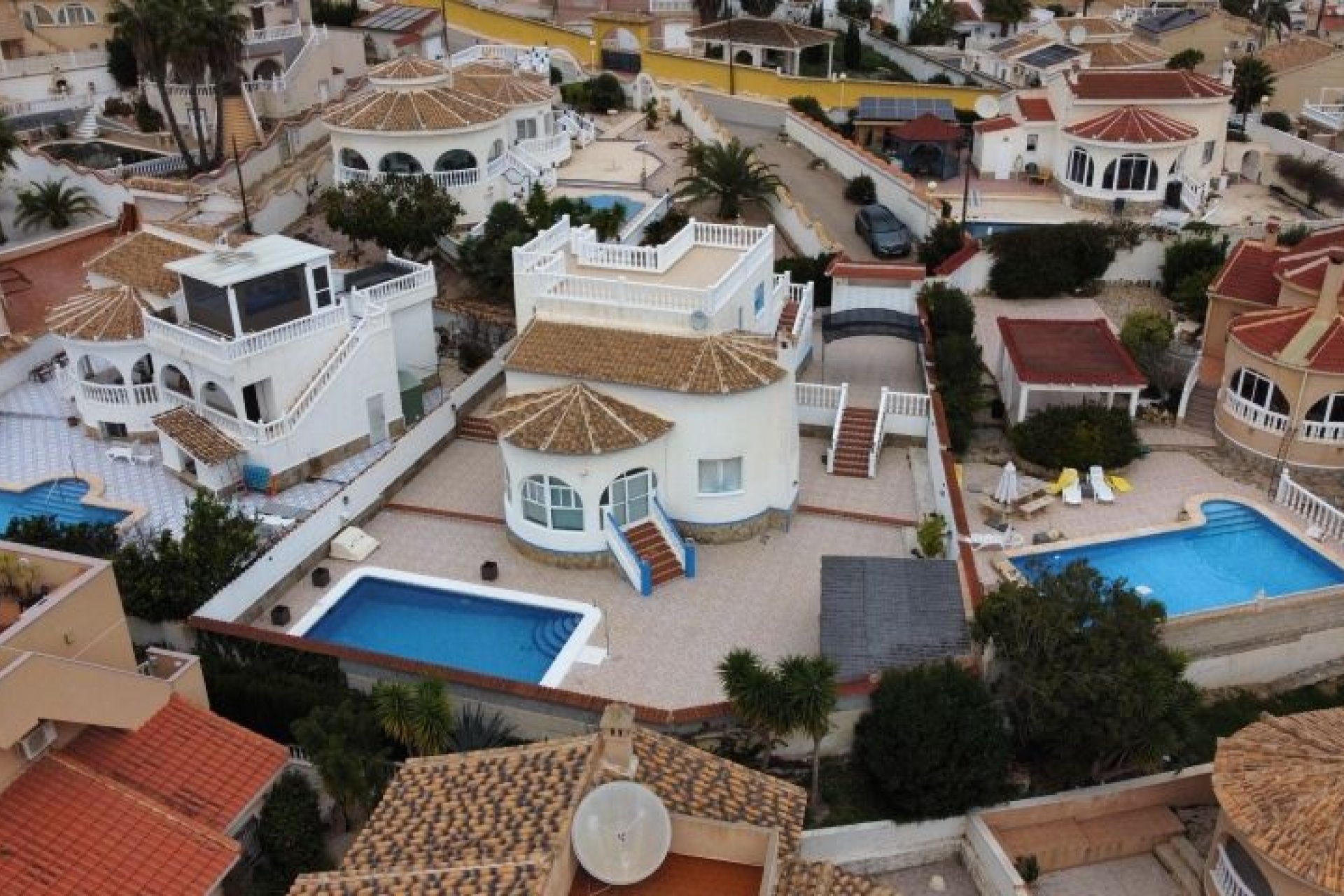 Resale - Villa -
Rojales - Inland