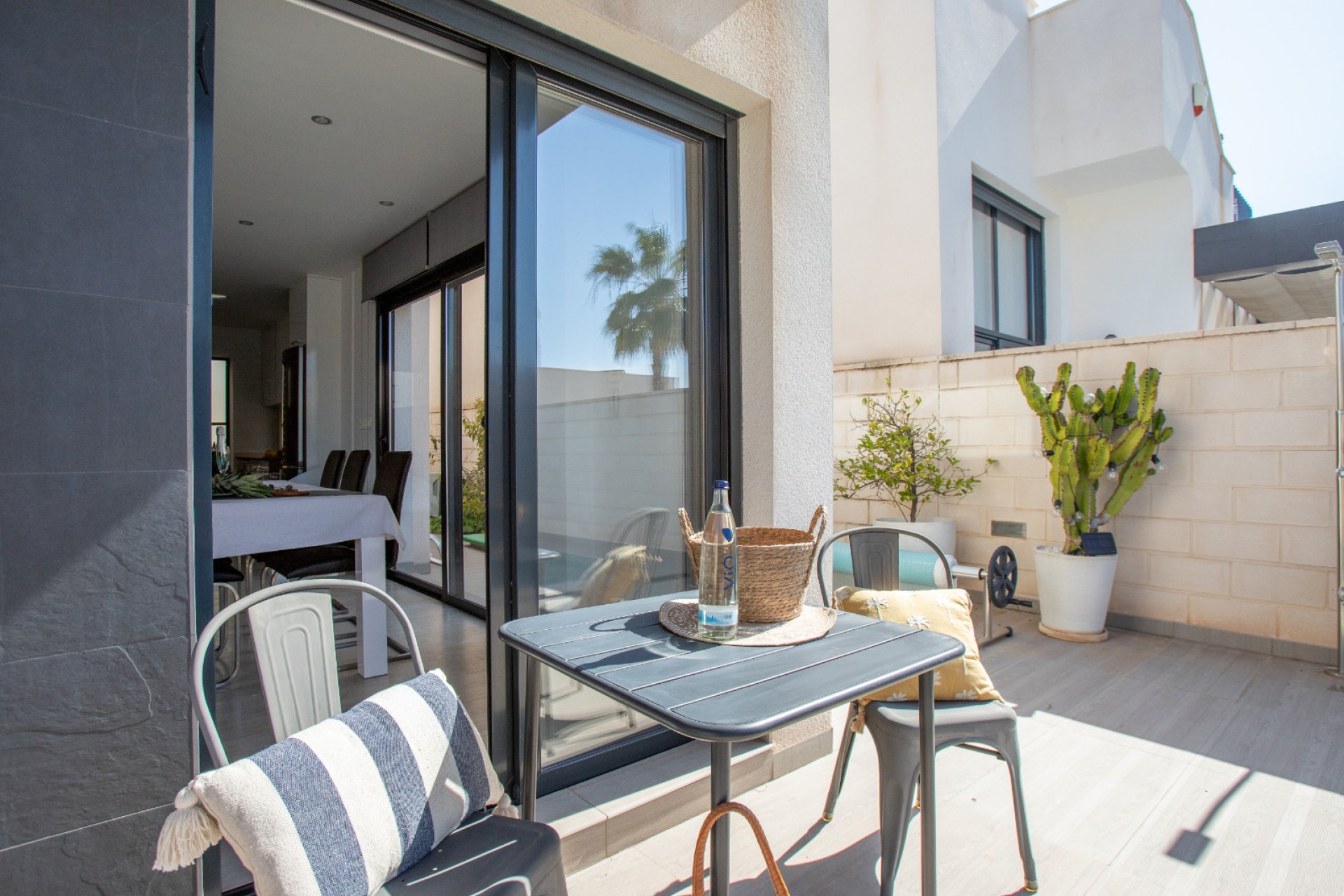 Resale - Villa -
Rojales - Inland