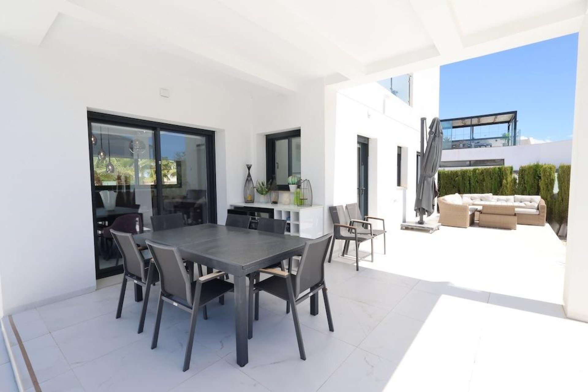 Resale - Villa -
Rojales - Inland