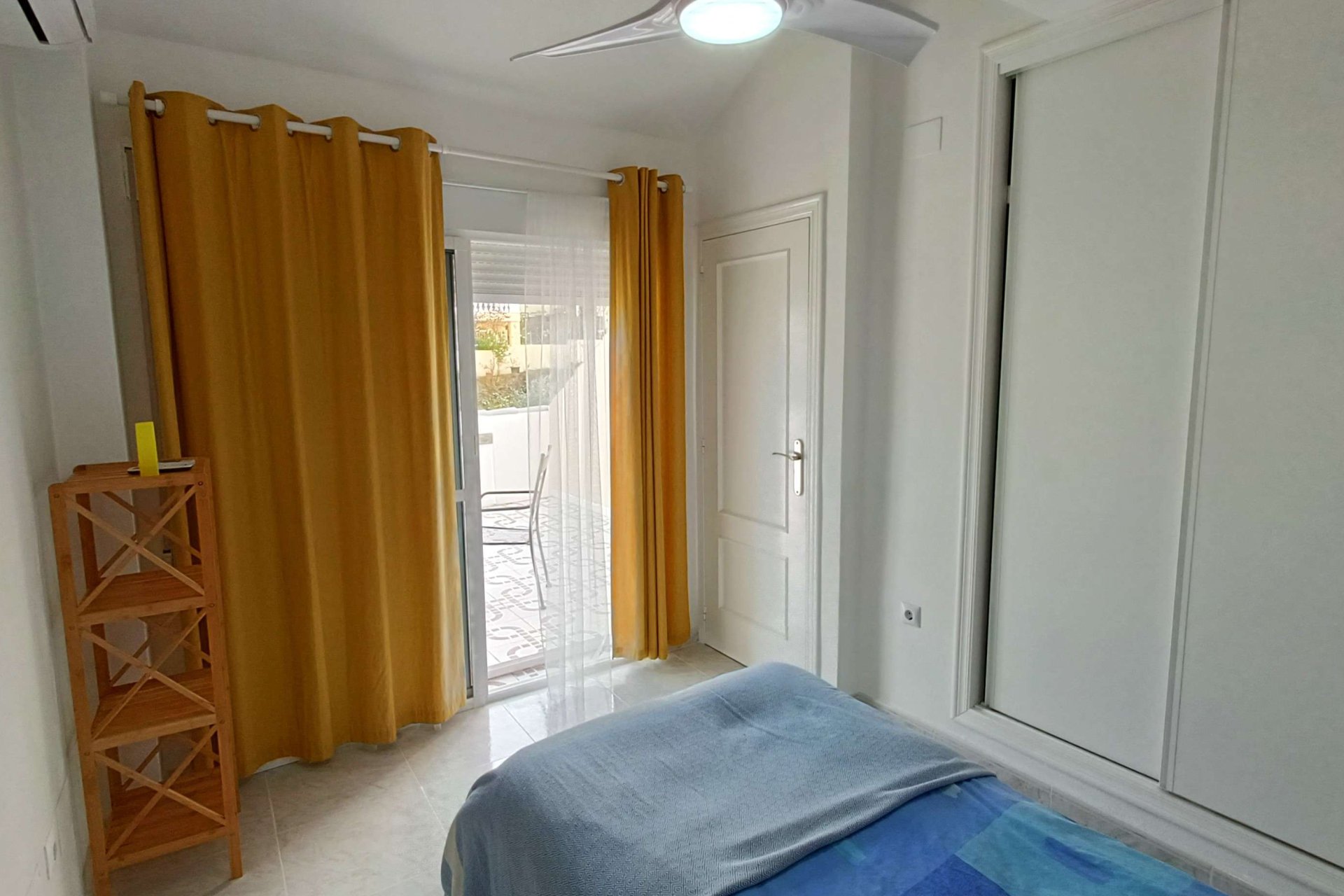 Resale - Villa -
Rojales - Inland