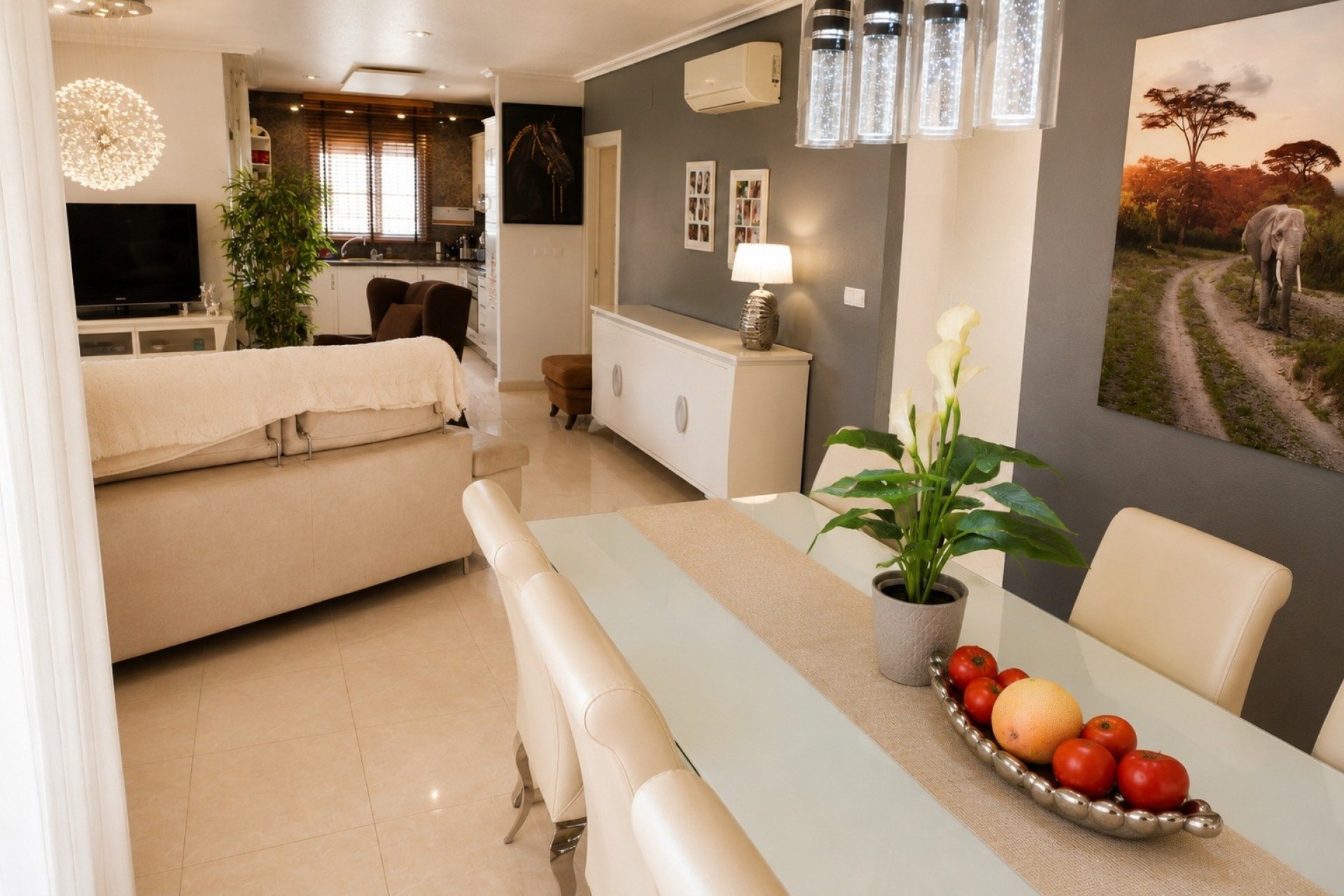 Resale - Villa -
Rojales - Inland