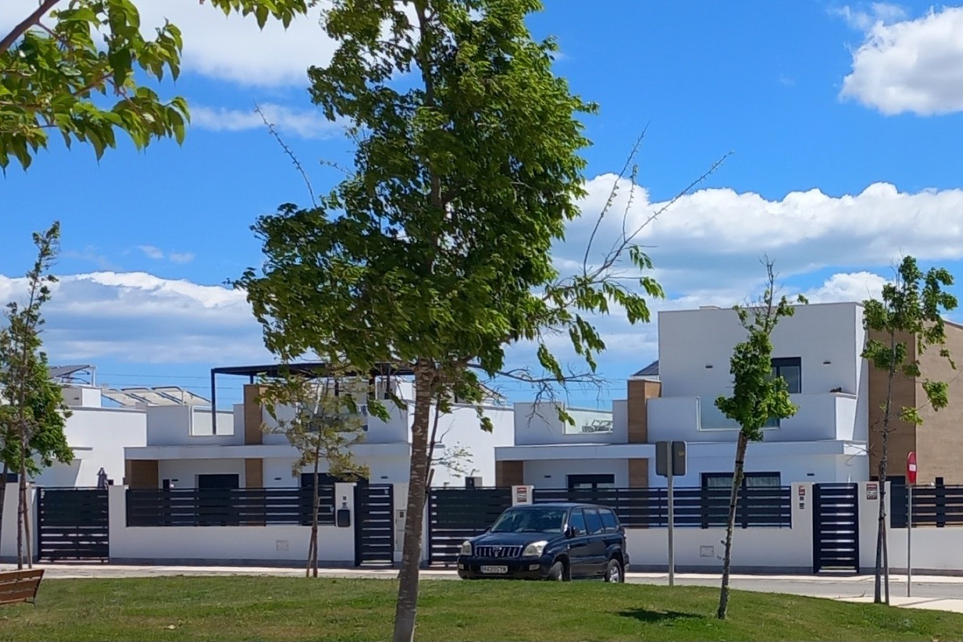 Resale - Villa -
Roldan - Inland