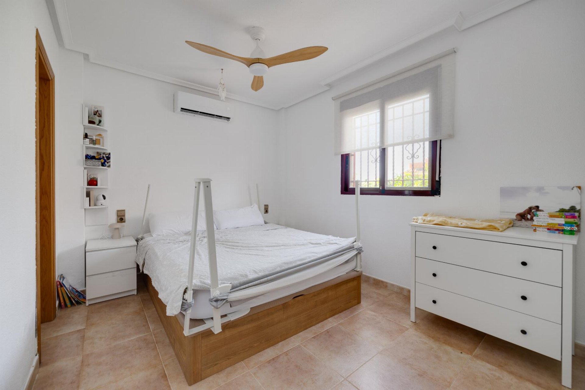 Resale - Villa -
San Fulgencio - Costa Blanca