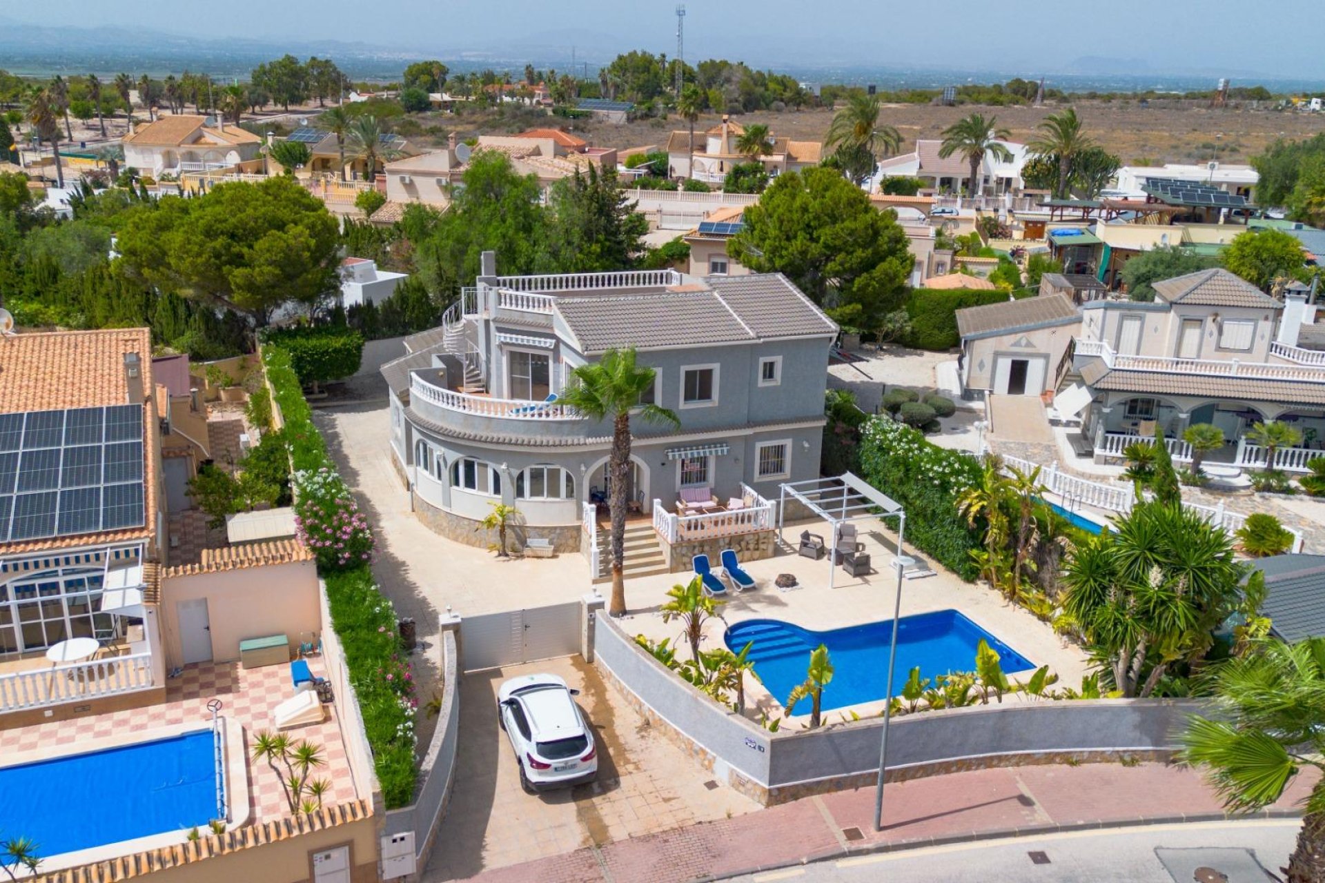 Resale - Villa -
San Fulgencio - La Marina