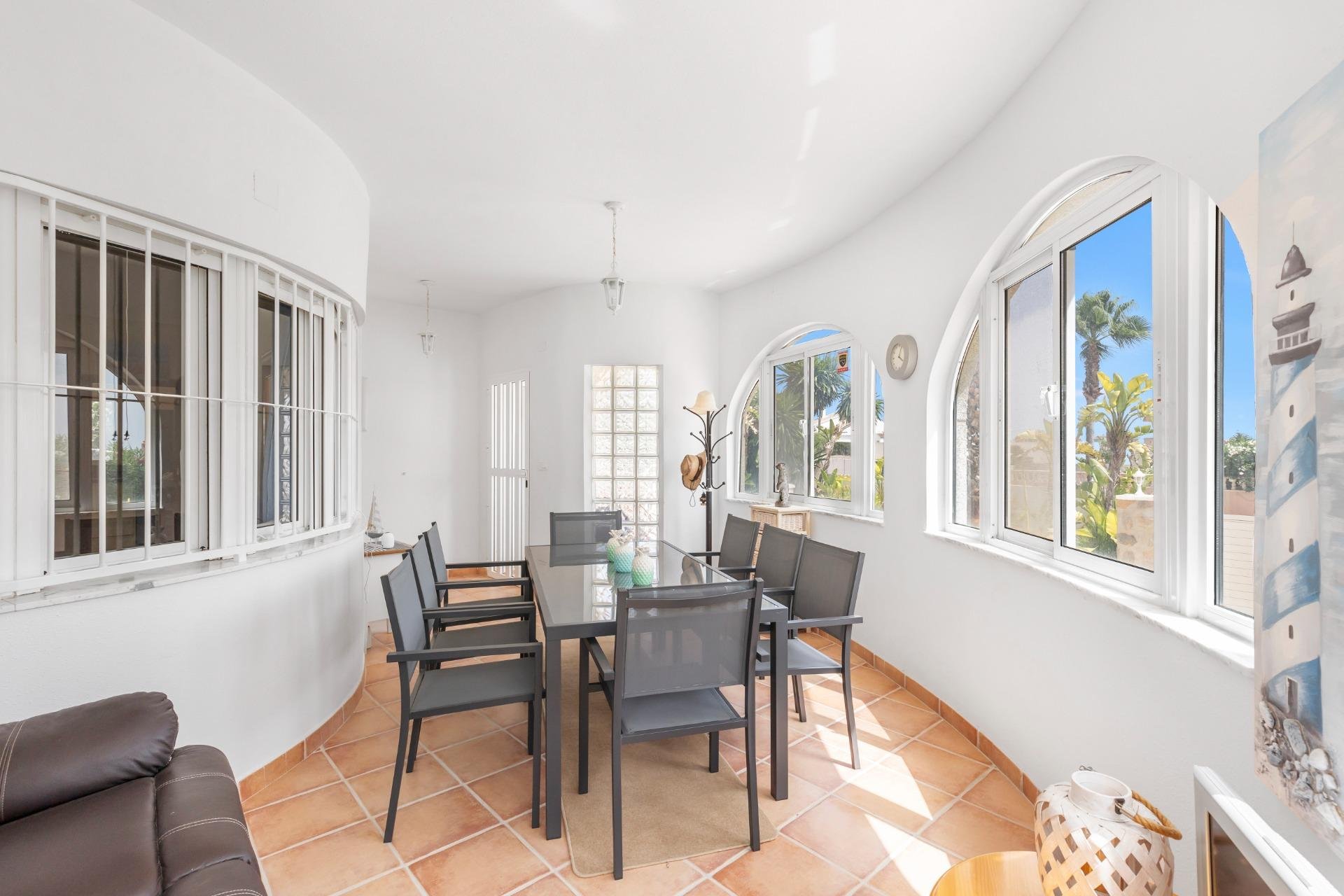 Resale - Villa -
San Fulgencio - La Marina