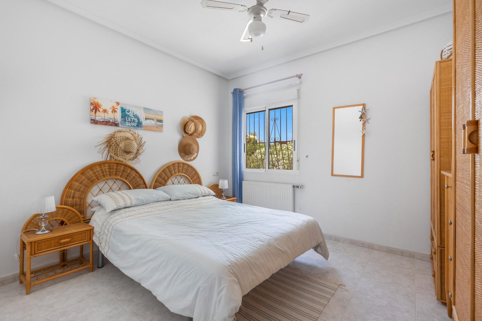 Resale - Villa -
San Fulgencio - La Marina