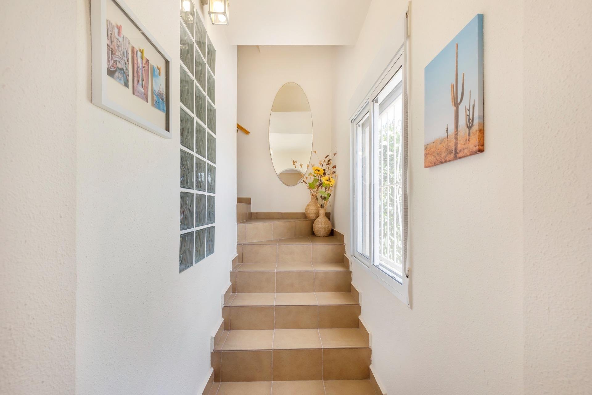 Resale - Villa -
San Fulgencio - La Marina