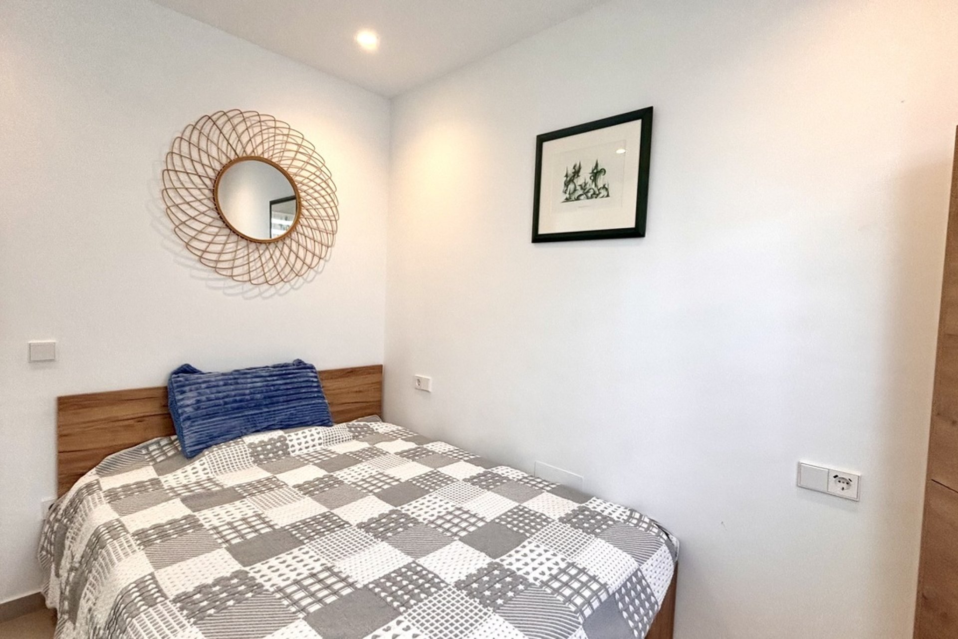 Resale - Villa -
San Miguel de Salinas - Costa Blanca