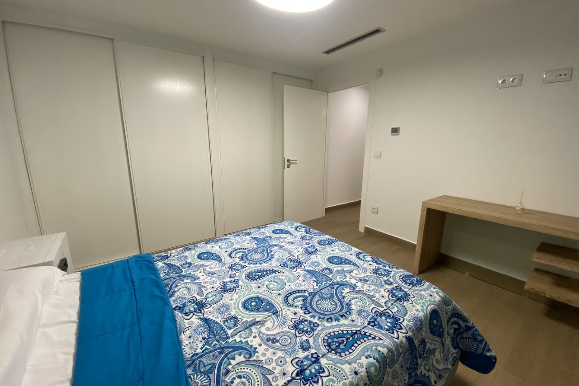 Resale - Villa -
San Miguel de Salinas - Inland