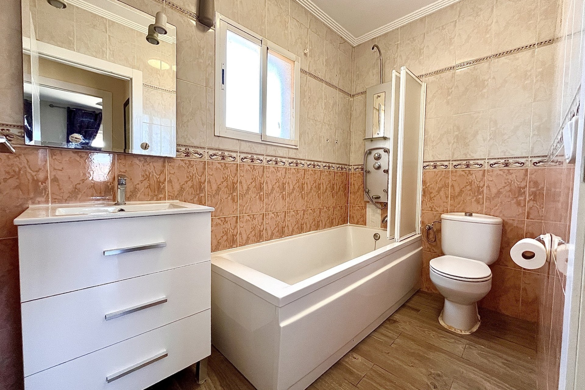 Resale - Villa -
San Miguel de Salinas - Inland