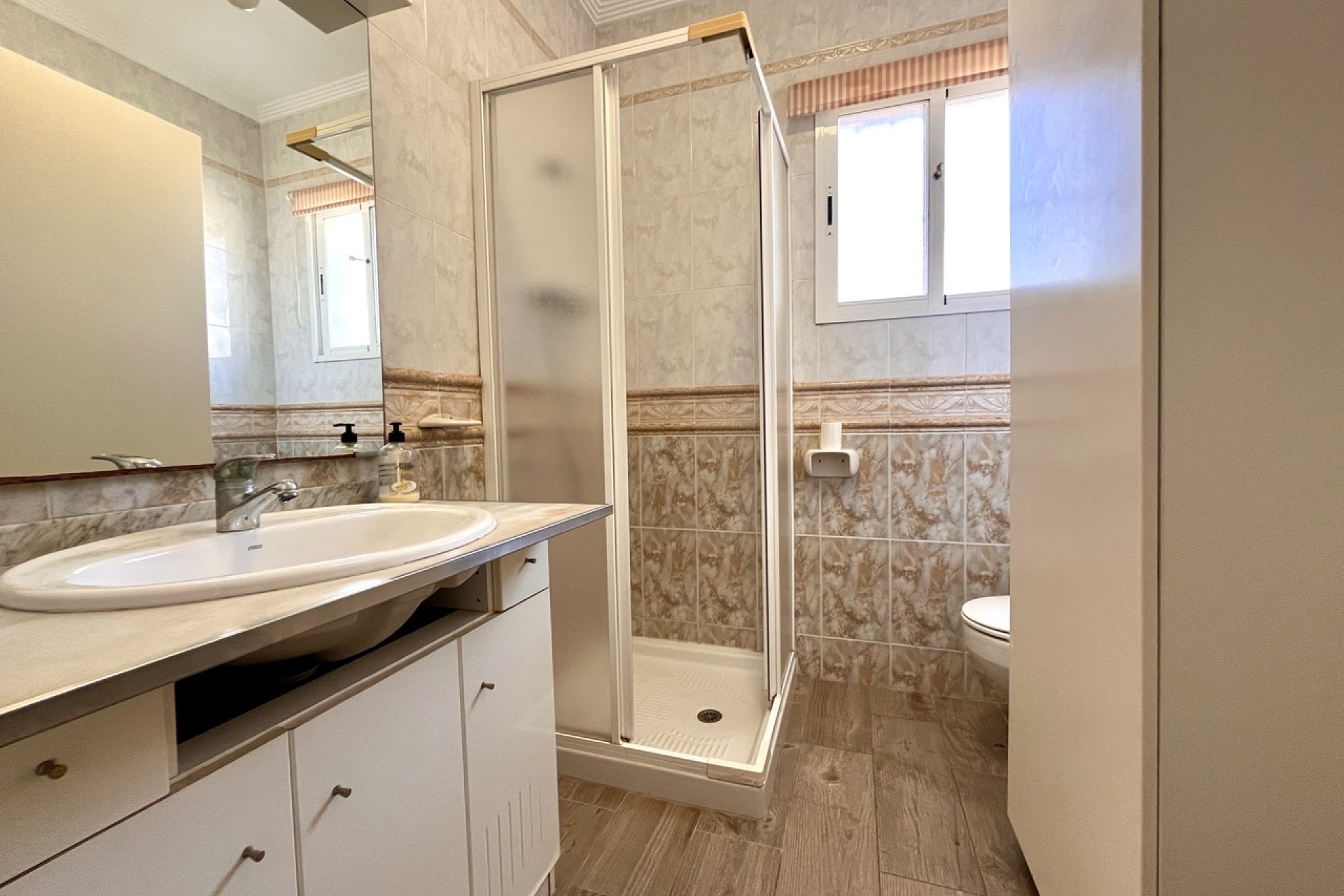 Resale - Villa -
San Miguel de Salinas - Inland