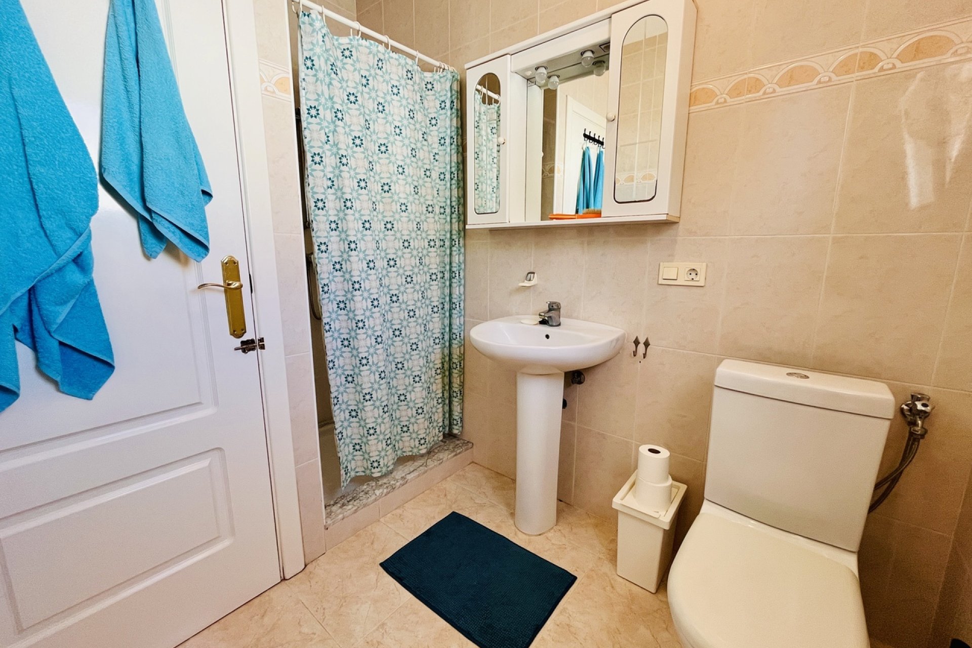 Resale - Villa -
San Miguel de Salinas - Inland
