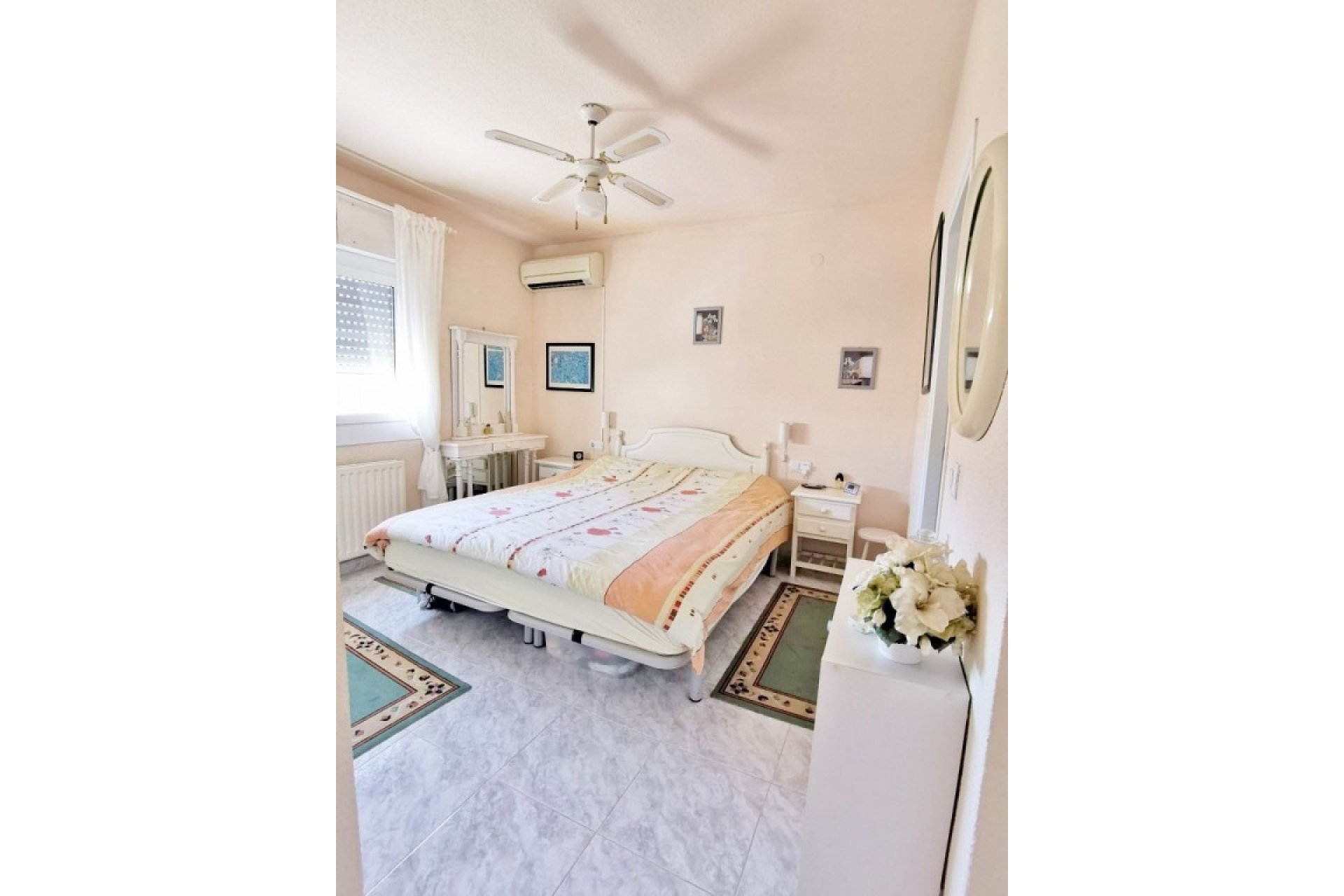 Resale - Villa -
San Miguel de Salinas - Inland