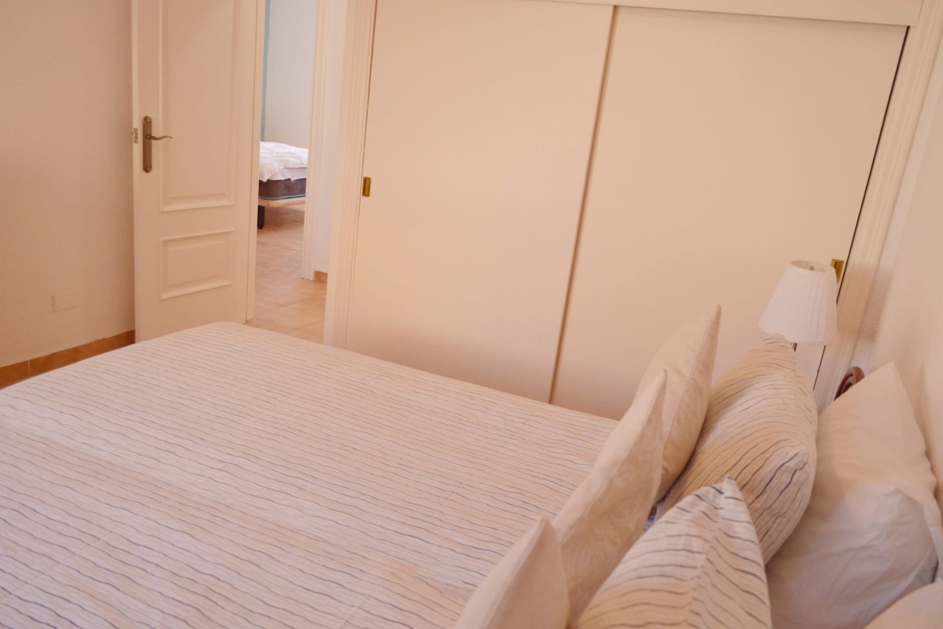 Resale - Villa -
San Miguel de Salinas - Inland