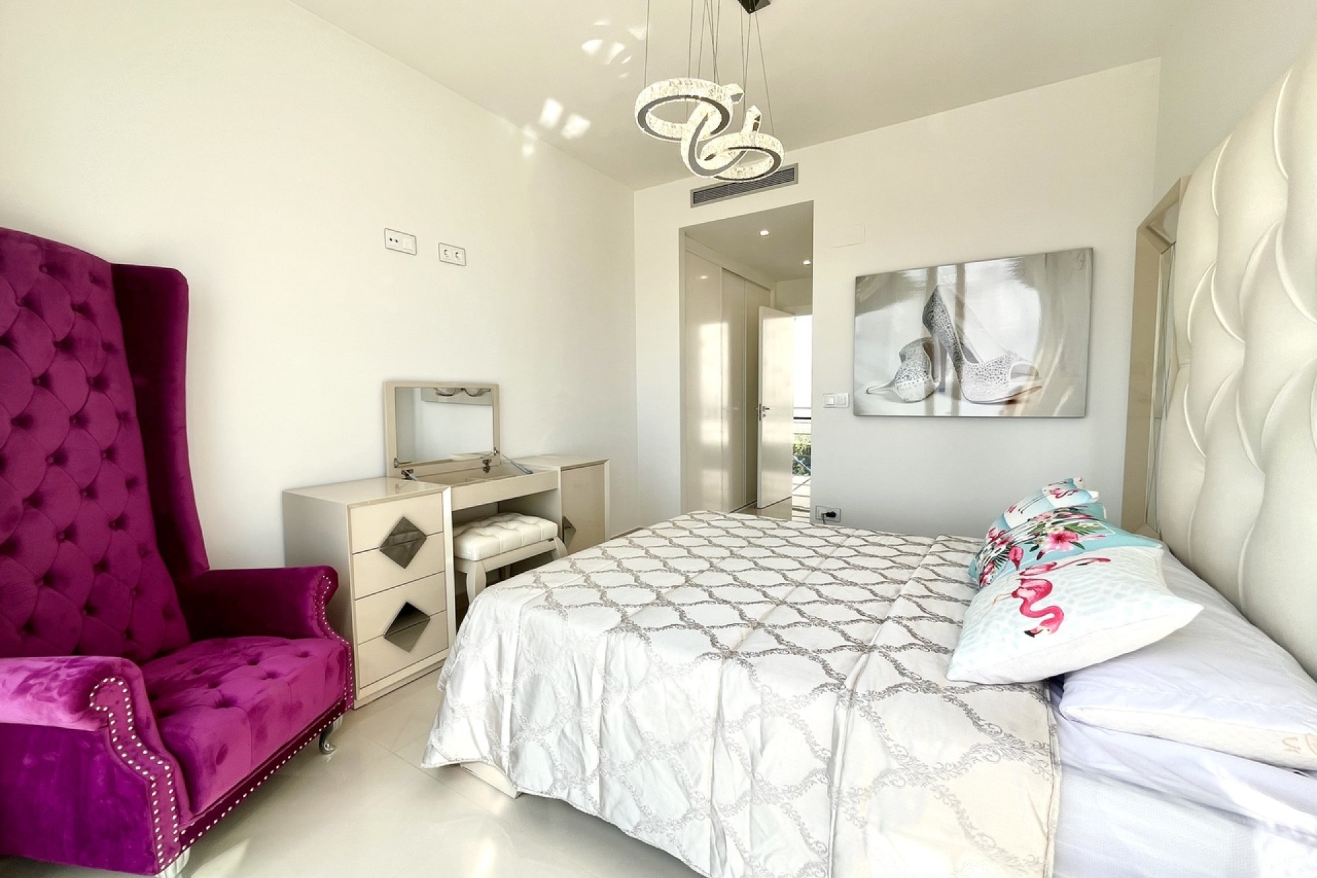 Resale - Villa -
San Miguel de Salinas - Inland