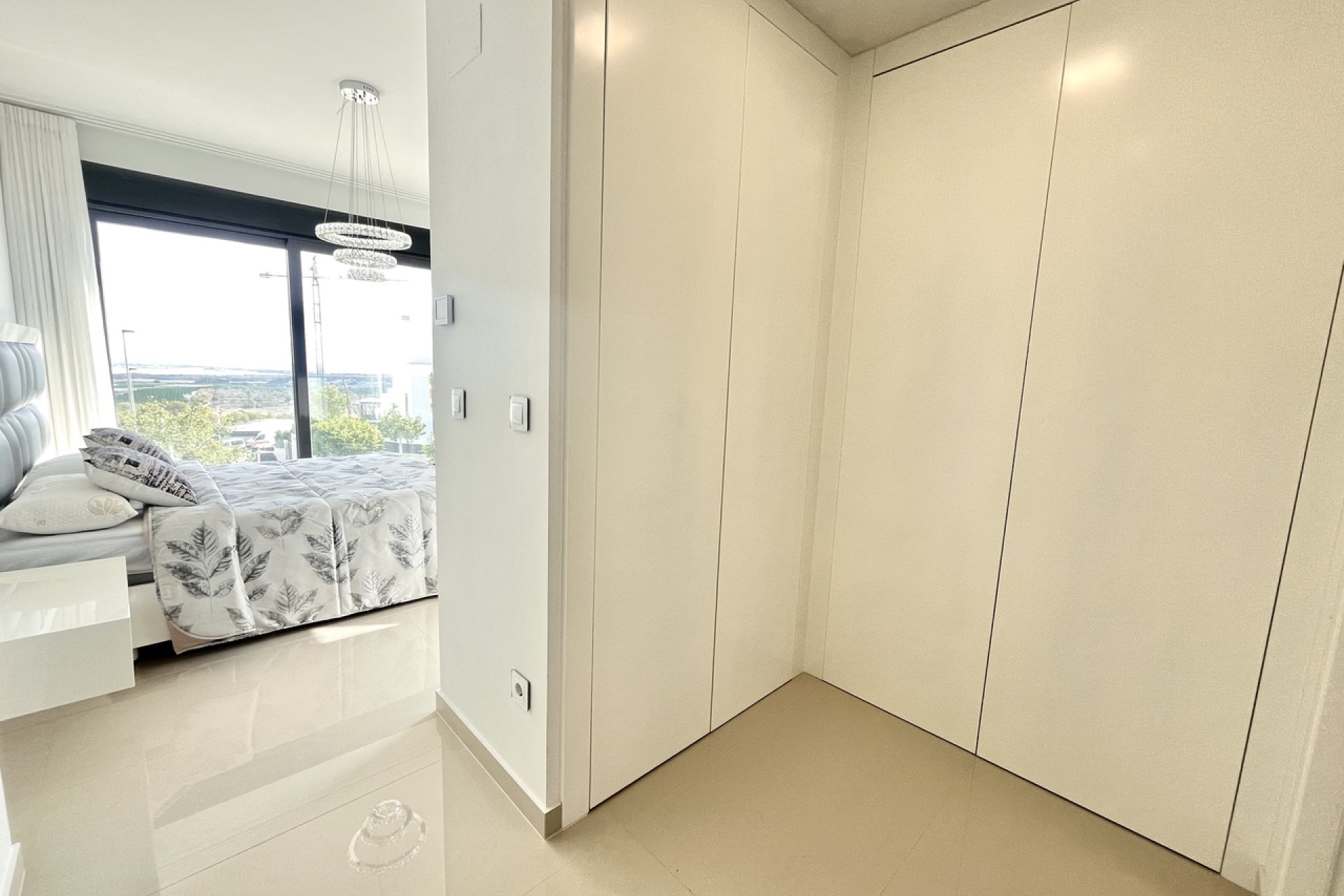 Resale - Villa -
San Miguel de Salinas - Inland