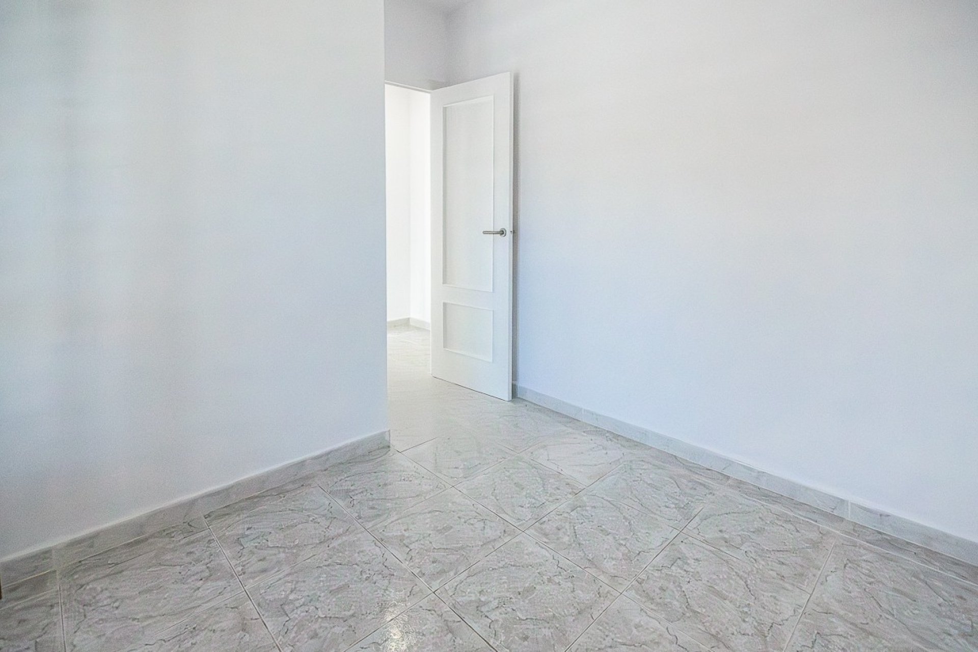 Resale - Villa -
San Miguel de Salinas - Inland