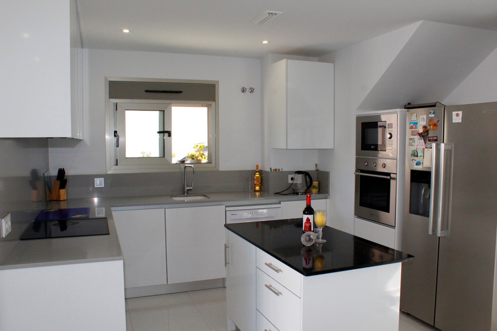 Resale - Villa -
San Miguel de Salinas - Inland