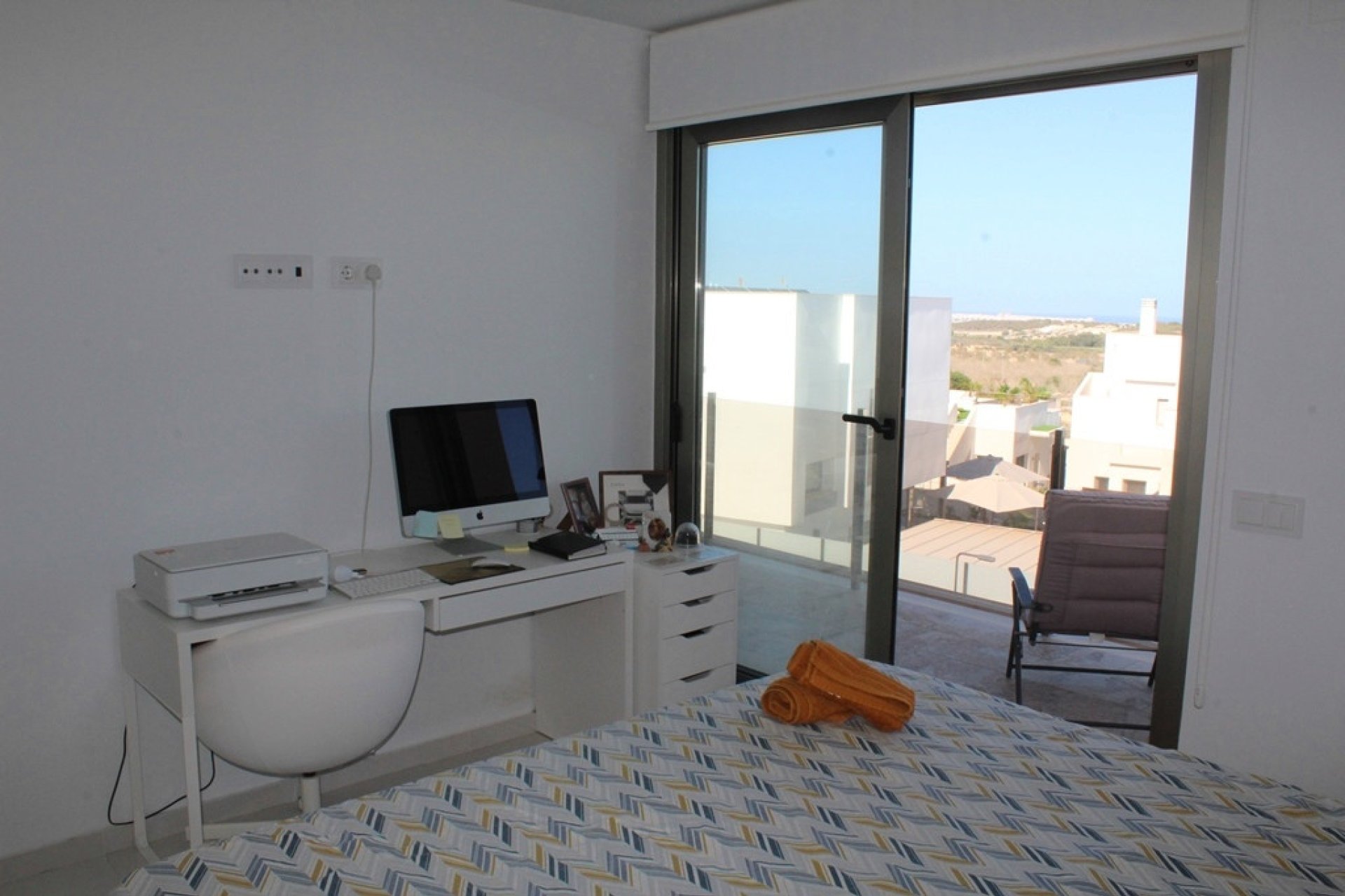 Resale - Villa -
San Miguel de Salinas - Inland