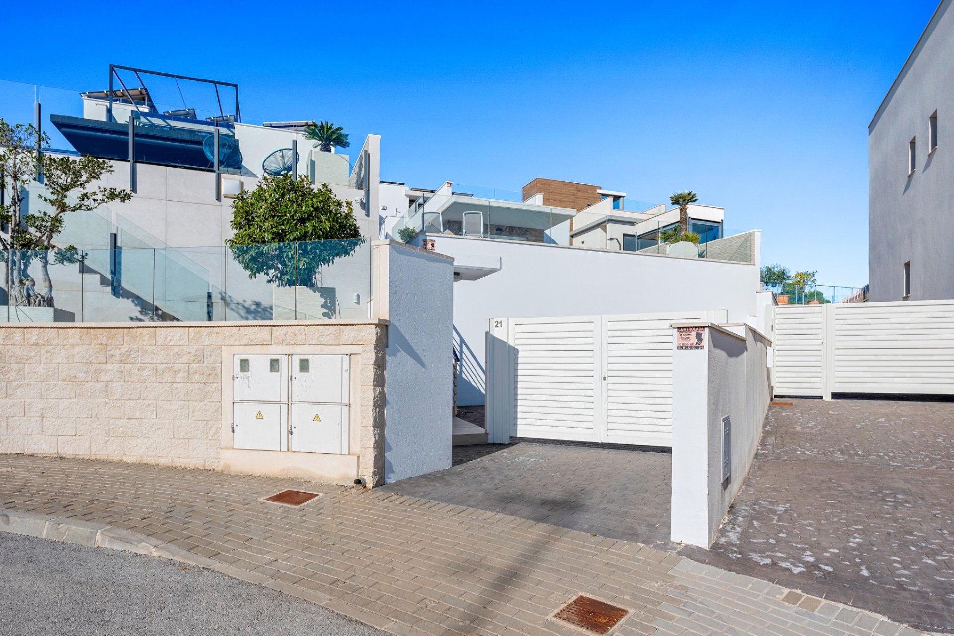 Resale - Villa -
San Miguel de Salinas - Inland