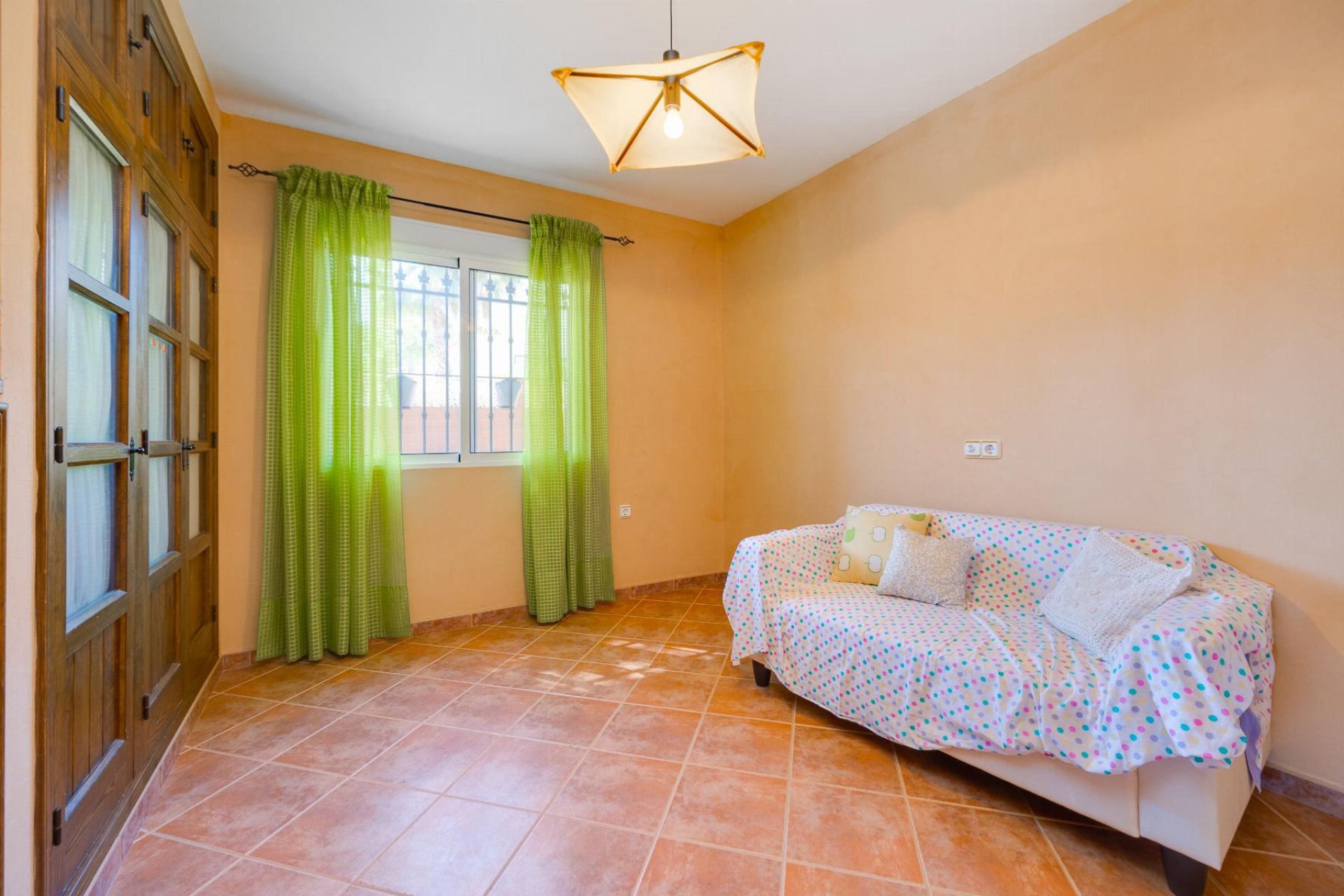 Resale - Villa -
San Miguel de Salinas - Inland
