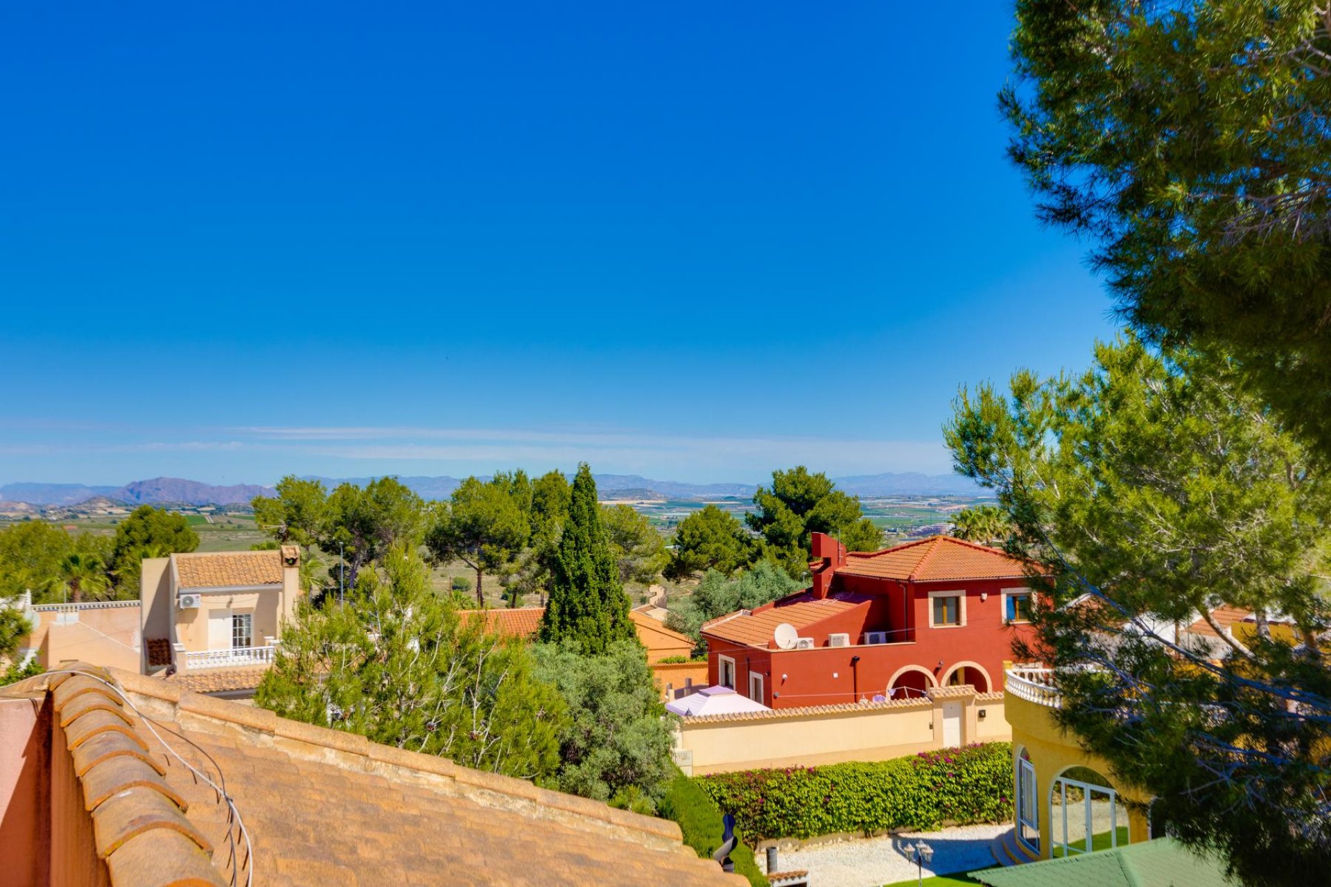 Resale - Villa -
San Miguel de Salinas - Inland