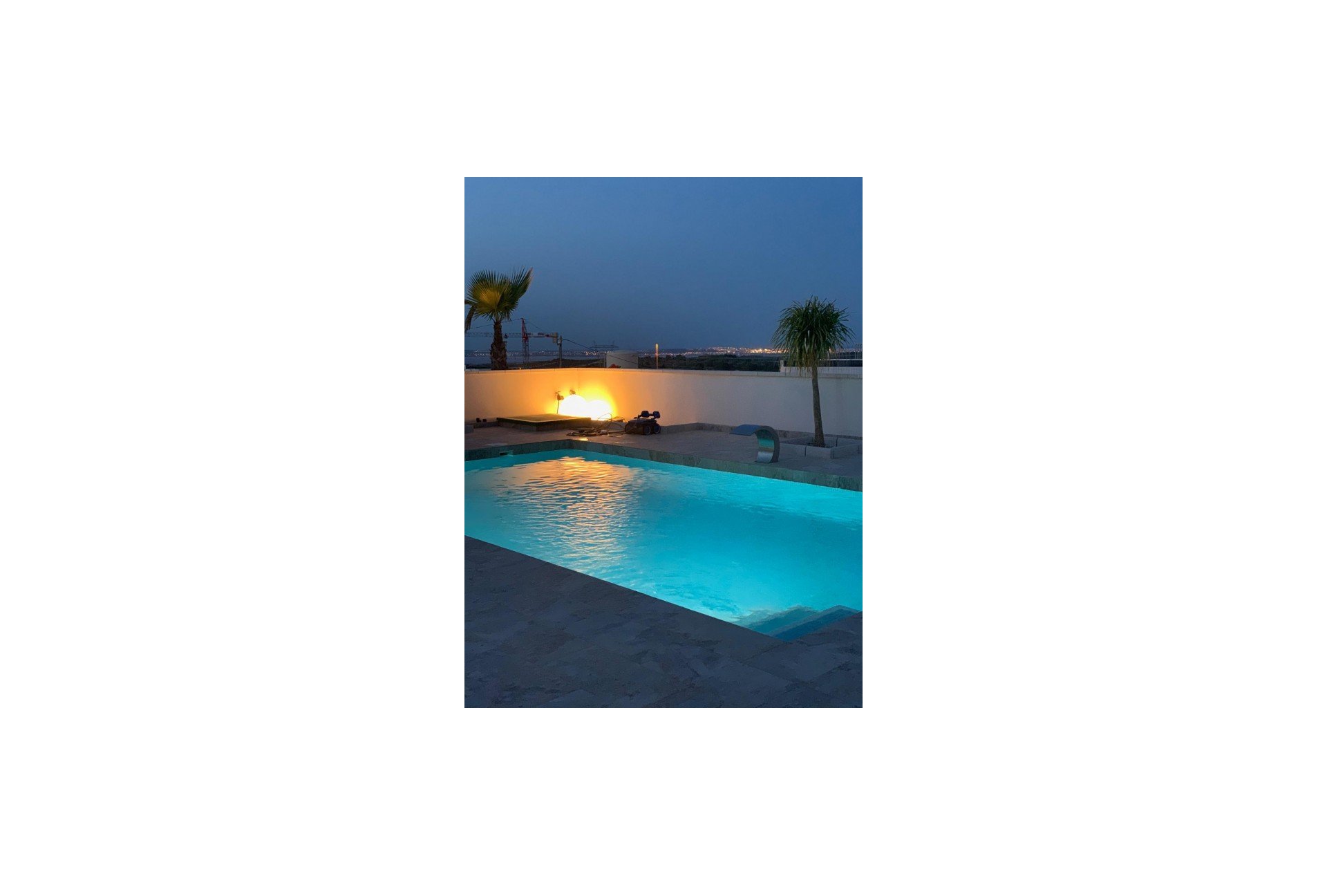 Resale - Villa -
San Miguel de Salinas - Inland