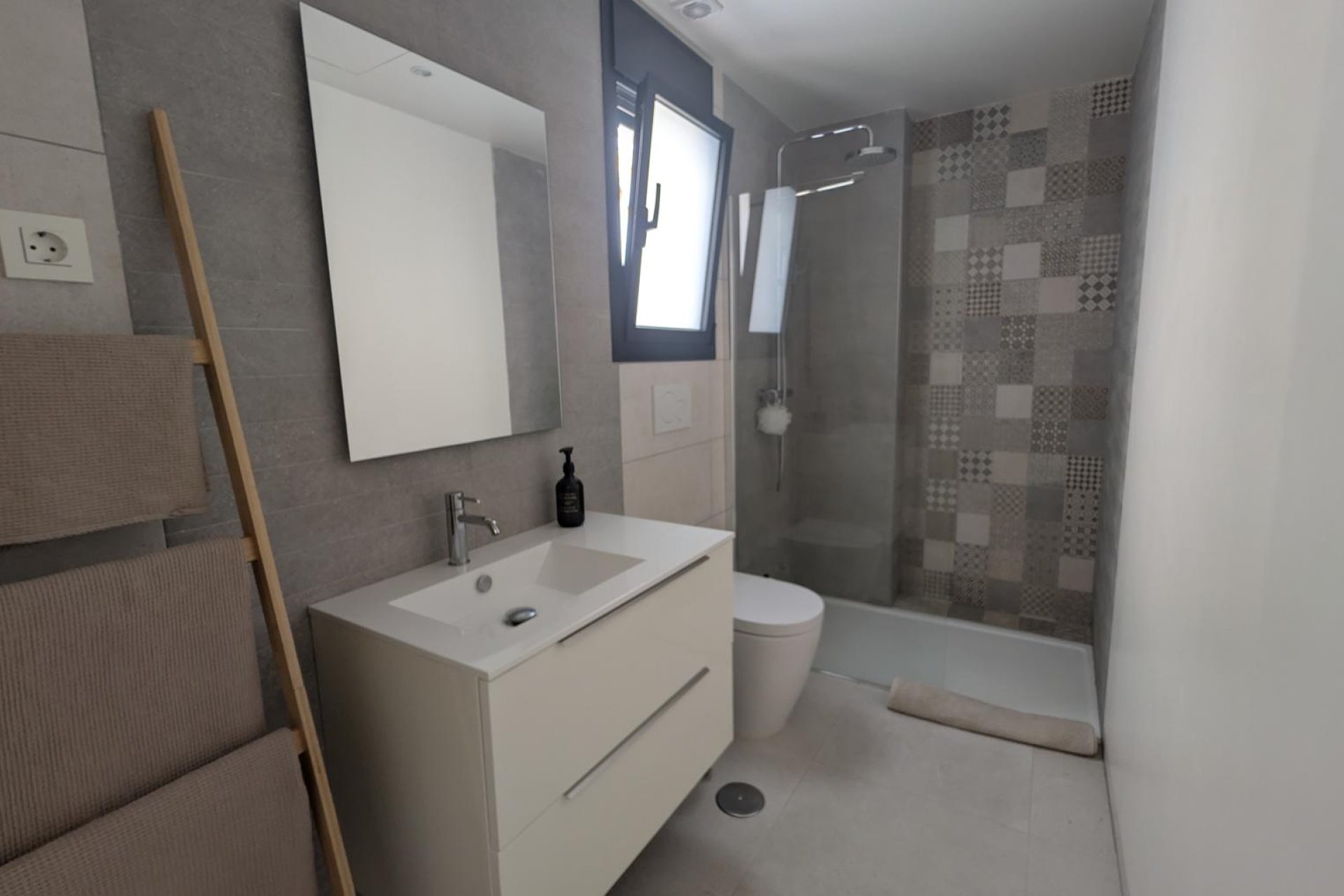 Resale - Villa -
Santiago de la Ribera - Costa Calida