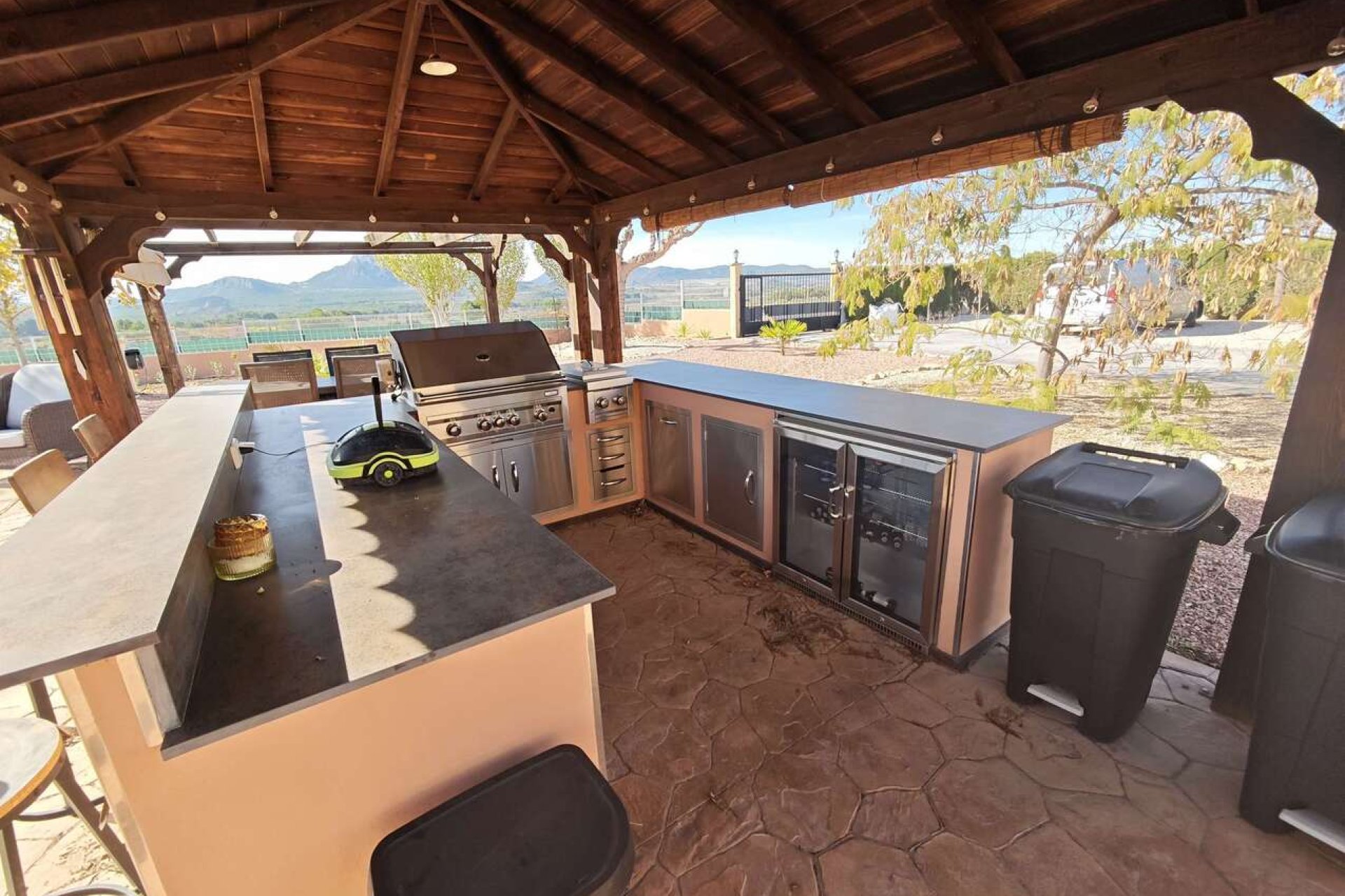 Resale - Villa -
Sax - Inland