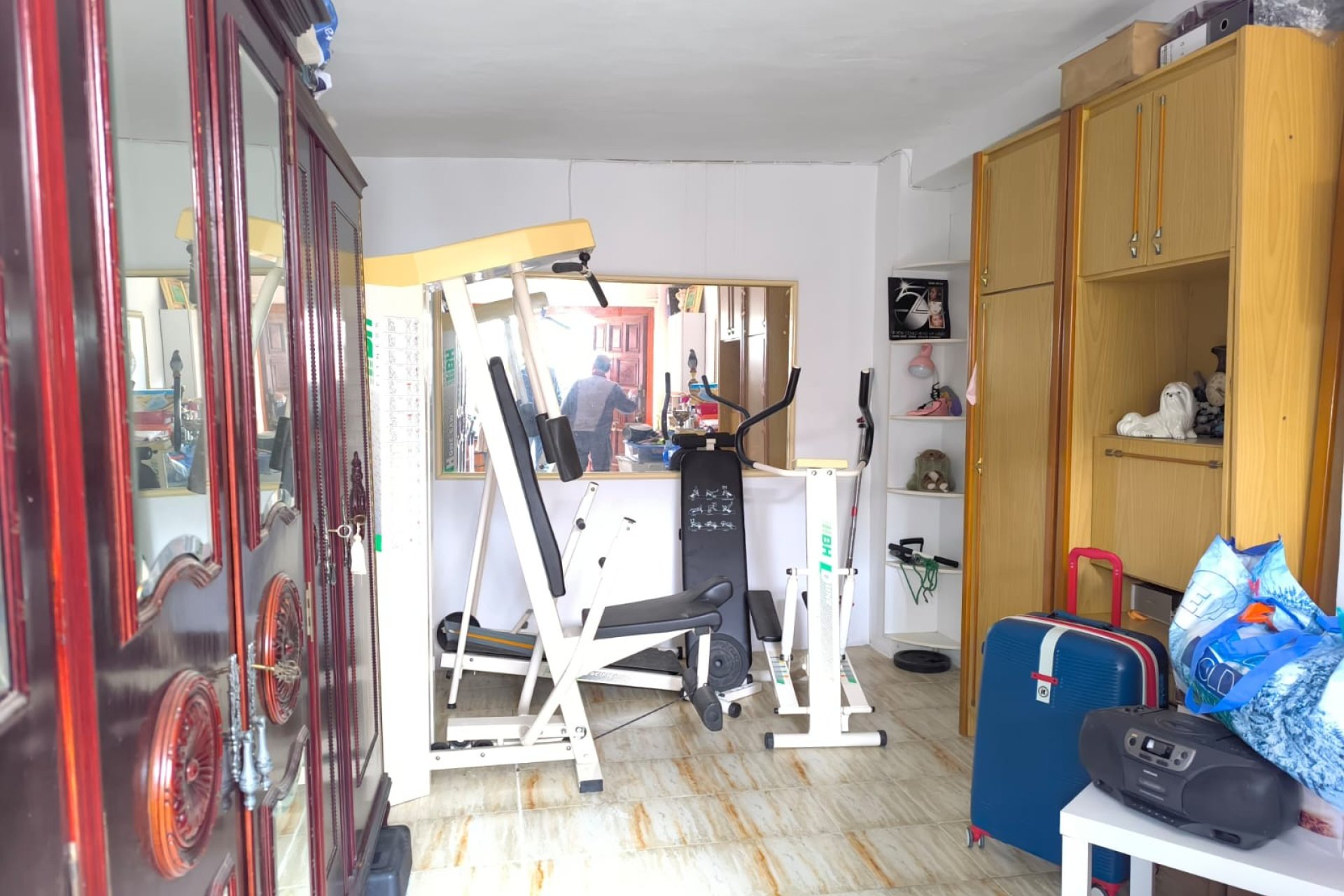 Resale - Villa -
Sax - Inland