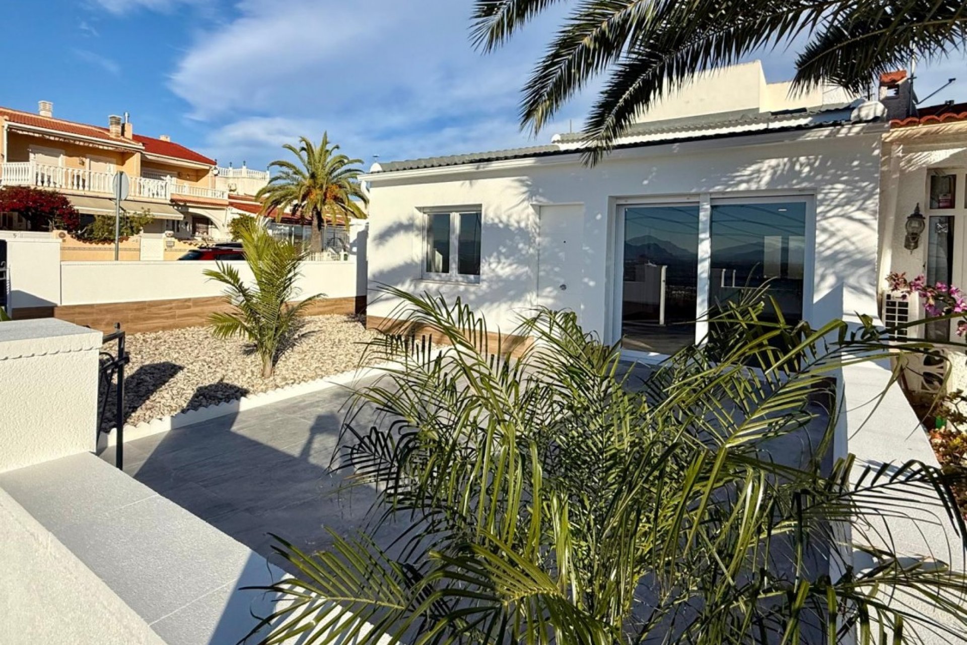 Resale - Villa / Semi semi-detached -
Ciudad Quesada - Costa Blanca