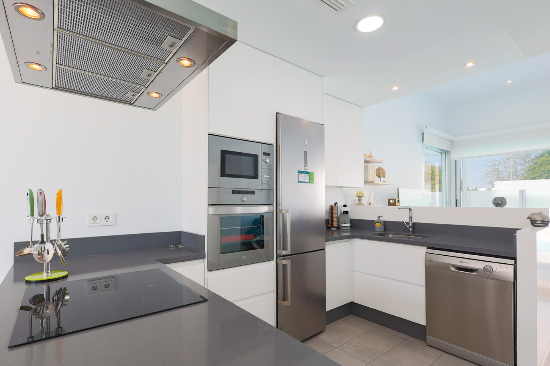 Resale - Villa / Semi semi-detached -
Dolores - Costa Blanca