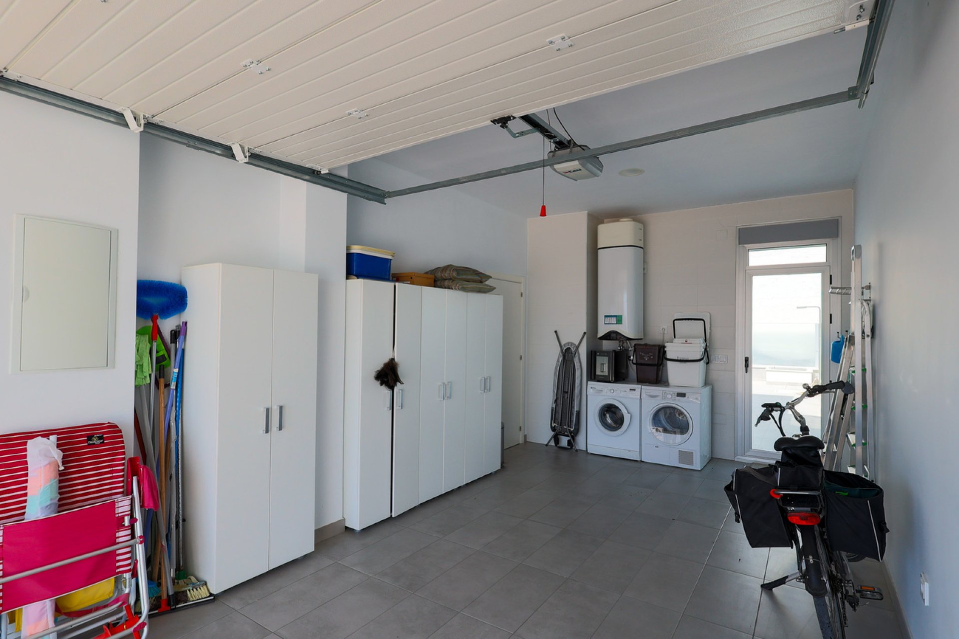 Resale - Villa / Semi semi-detached -
Dolores - Costa Blanca