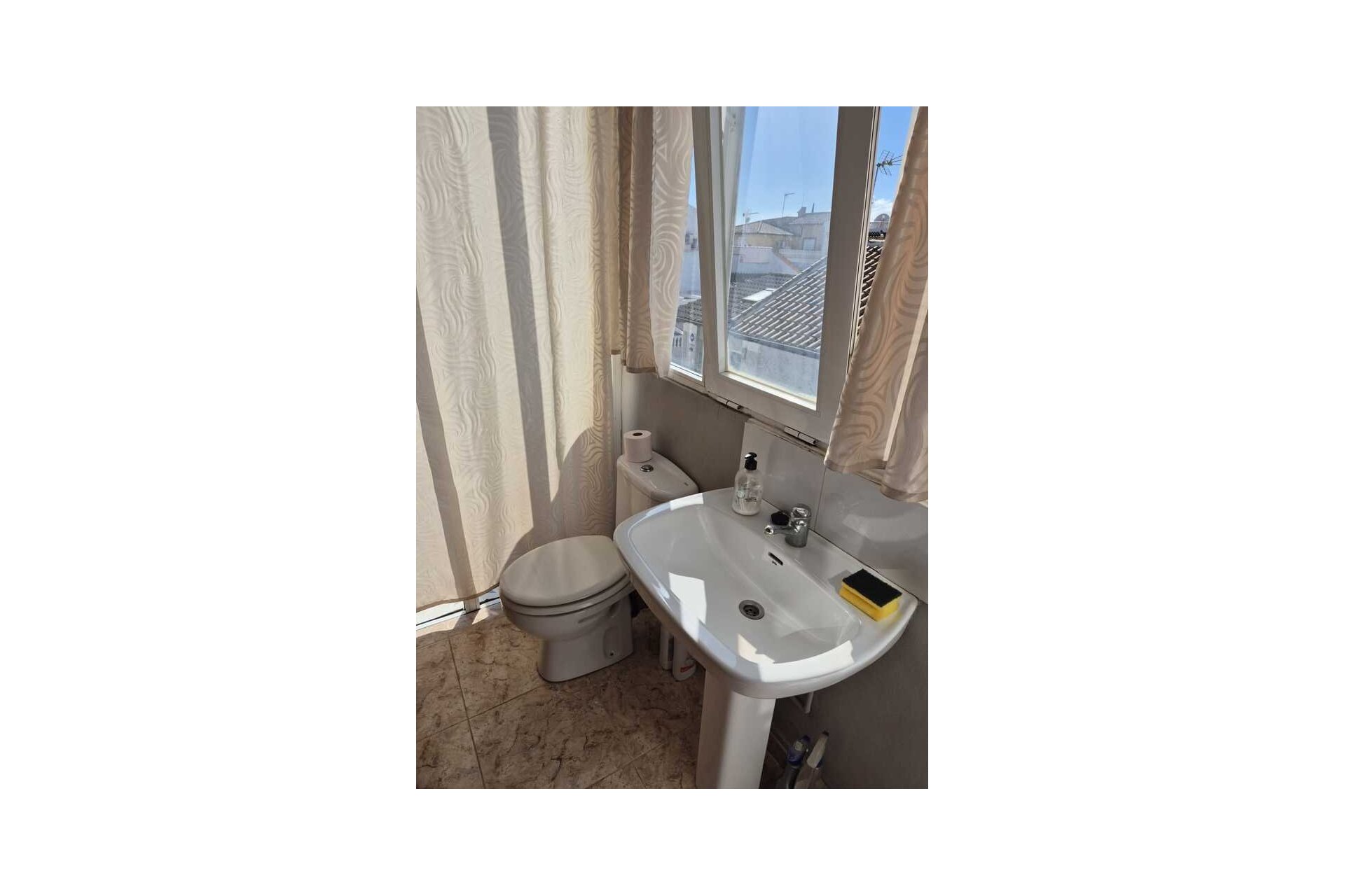 Resale - Villa / Semi semi-detached -
Los Alcazares - Los Narejos