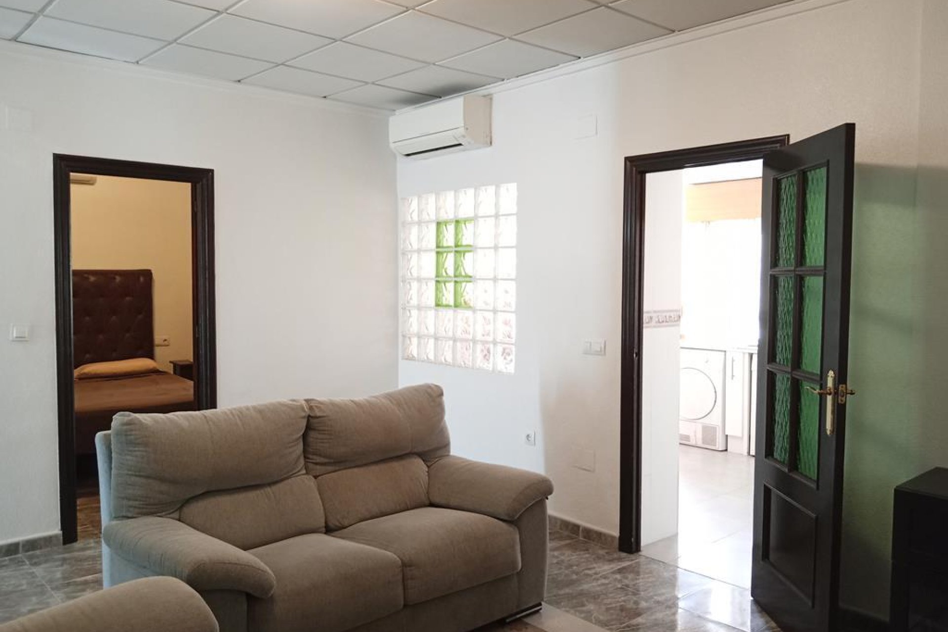 Resale - Villa / Semi semi-detached -
Los Montesinos - PUEBLO CENTRO