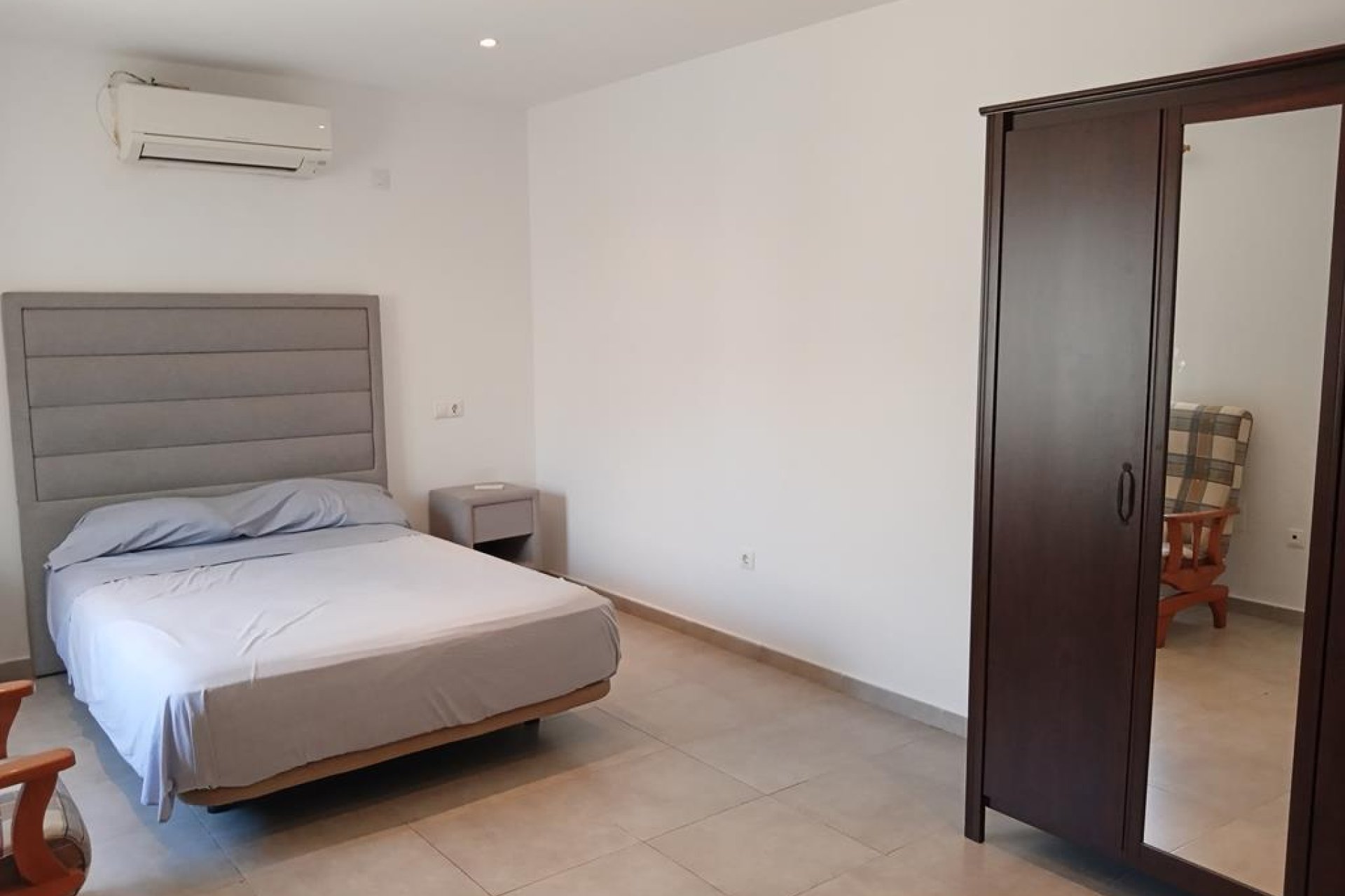 Resale - Villa / Semi semi-detached -
Los Montesinos - PUEBLO CENTRO