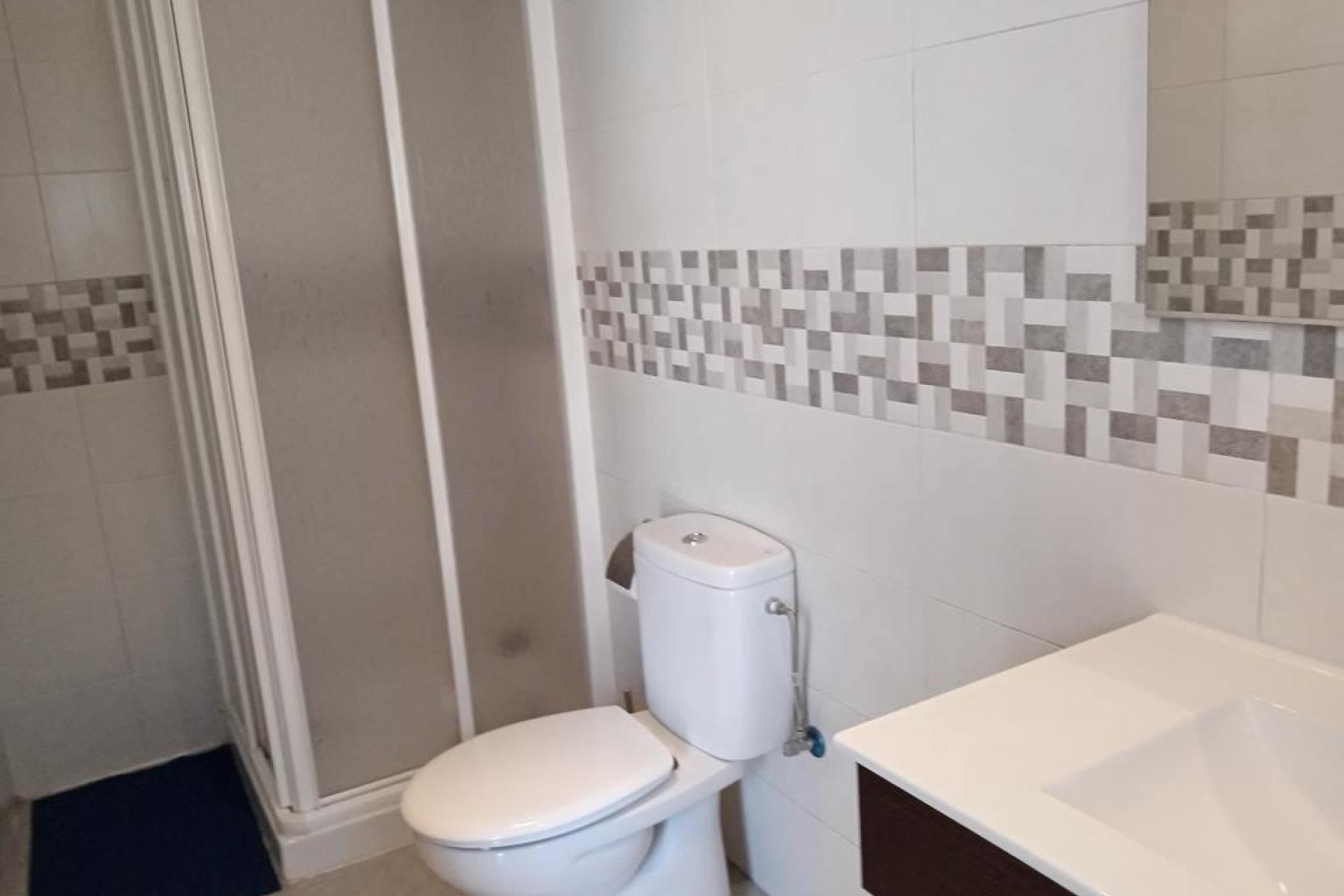 Resale - Villa / Semi semi-detached -
Los Montesinos - PUEBLO CENTRO