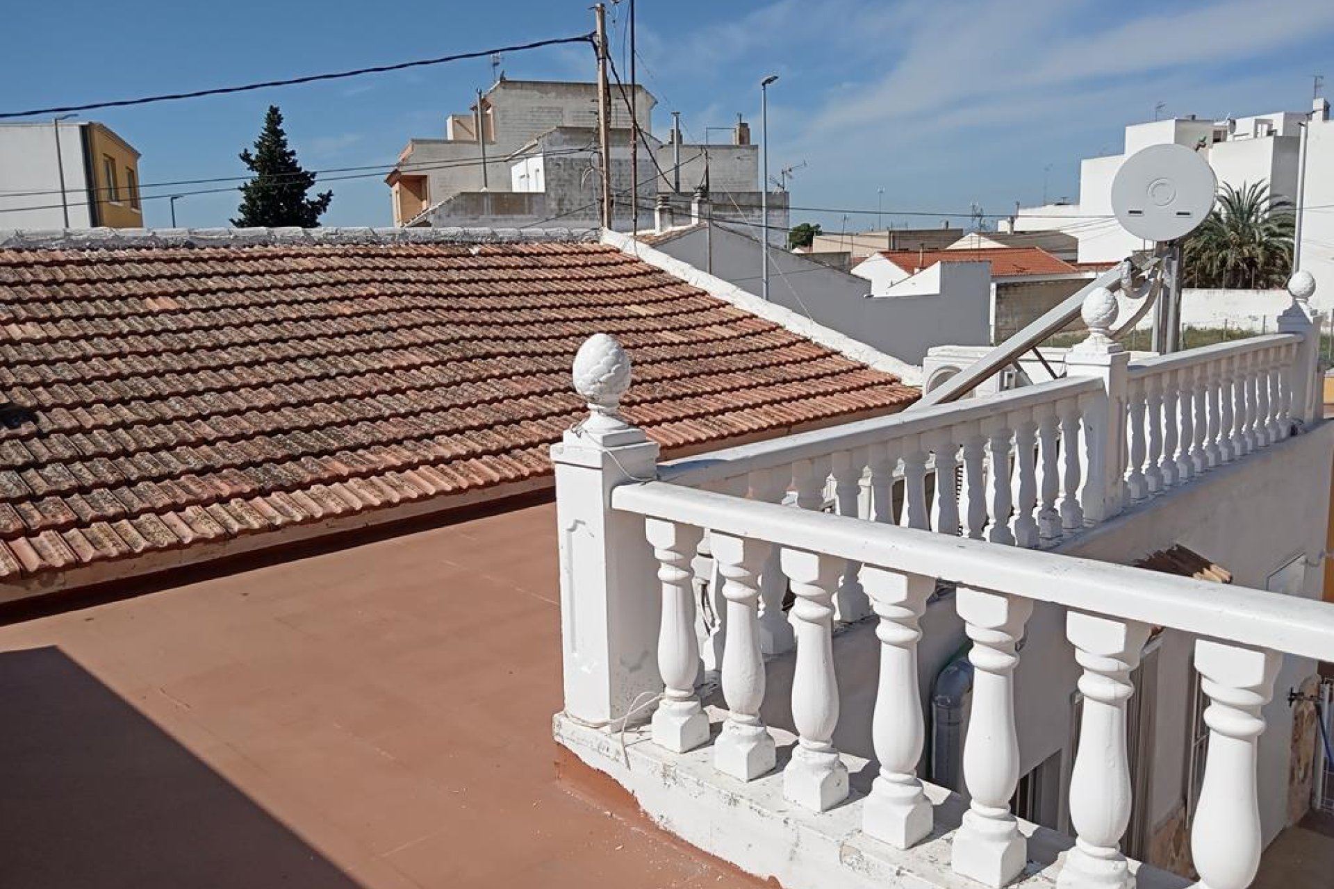 Resale - Villa / Semi semi-detached -
Los Montesinos - PUEBLO CENTRO