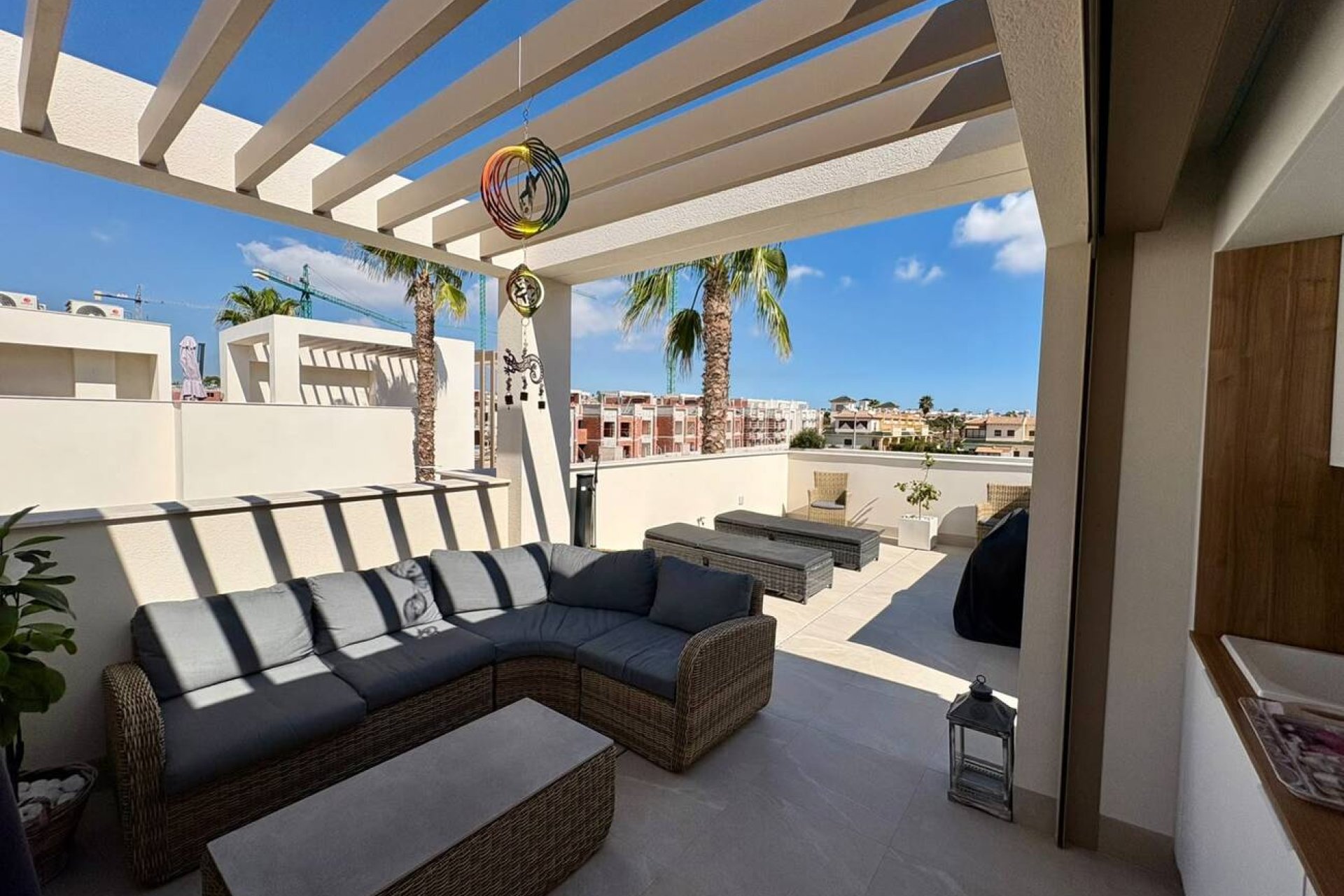 Resale - Villa / Semi semi-detached -
Rojales - Ciudad Quesada