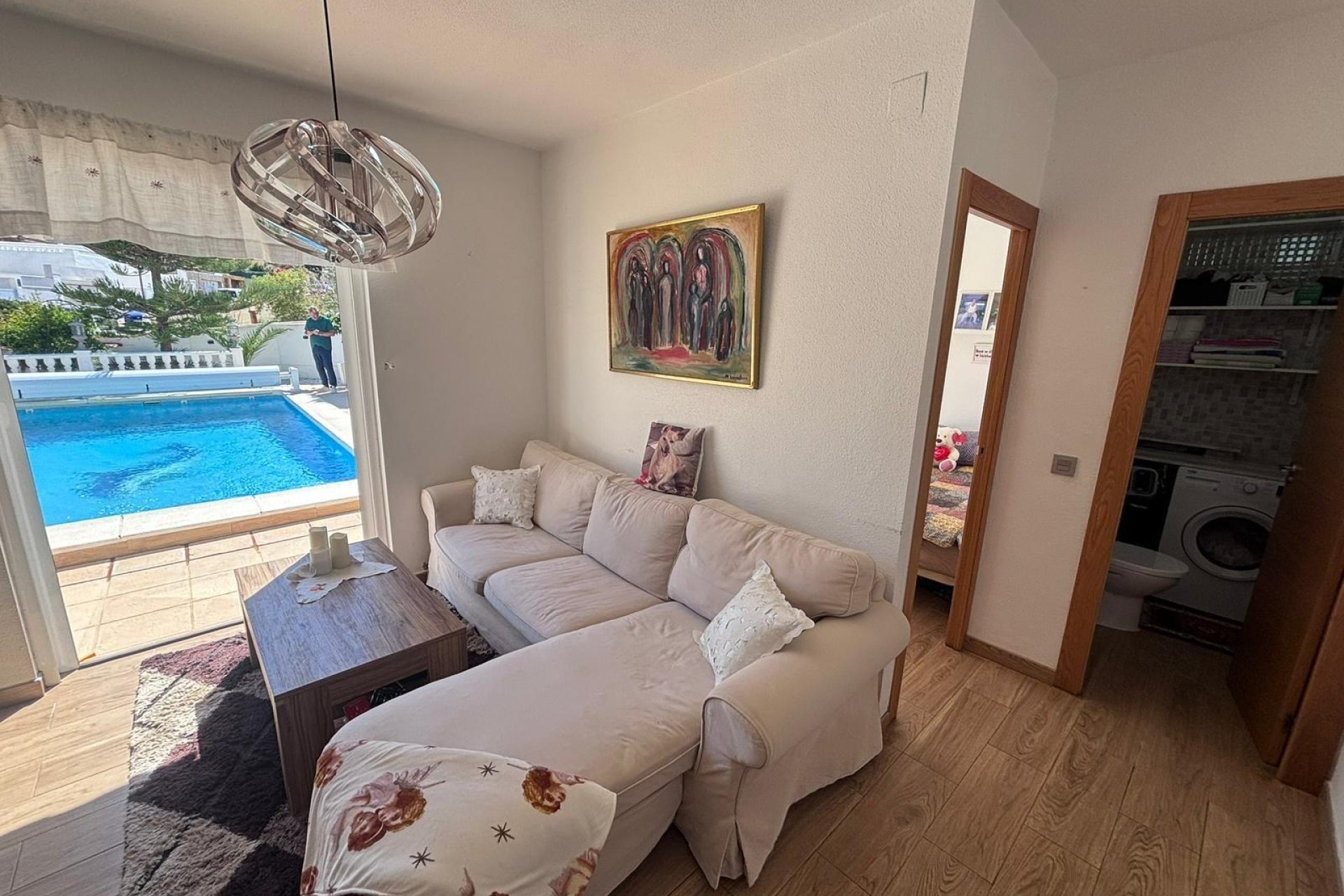 Resale - Villa / Semi semi-detached -
Torrevieja - Los Balcones