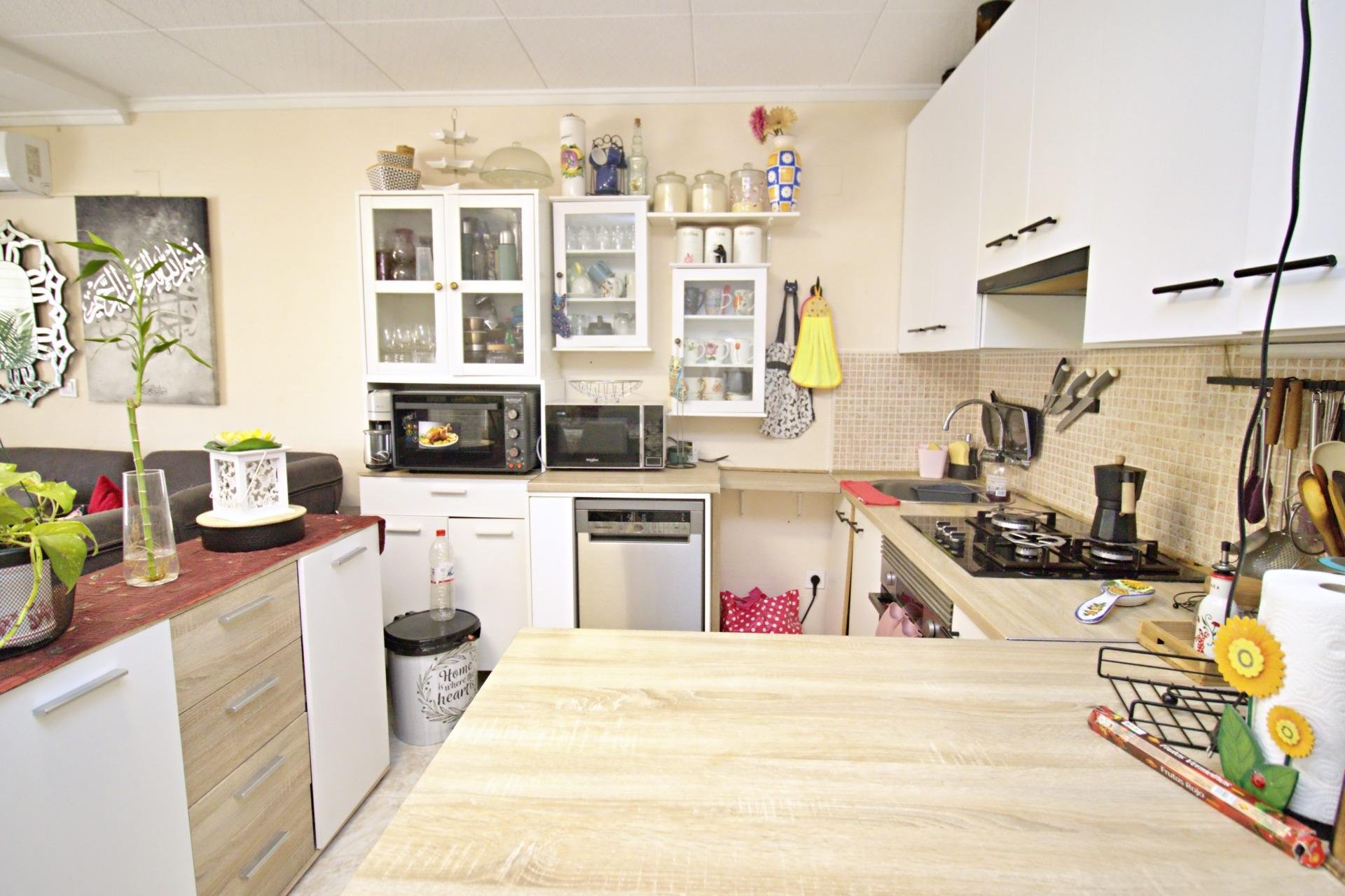 Resale - Villa / Semi semi-detached -
Torrevieja - San Luis