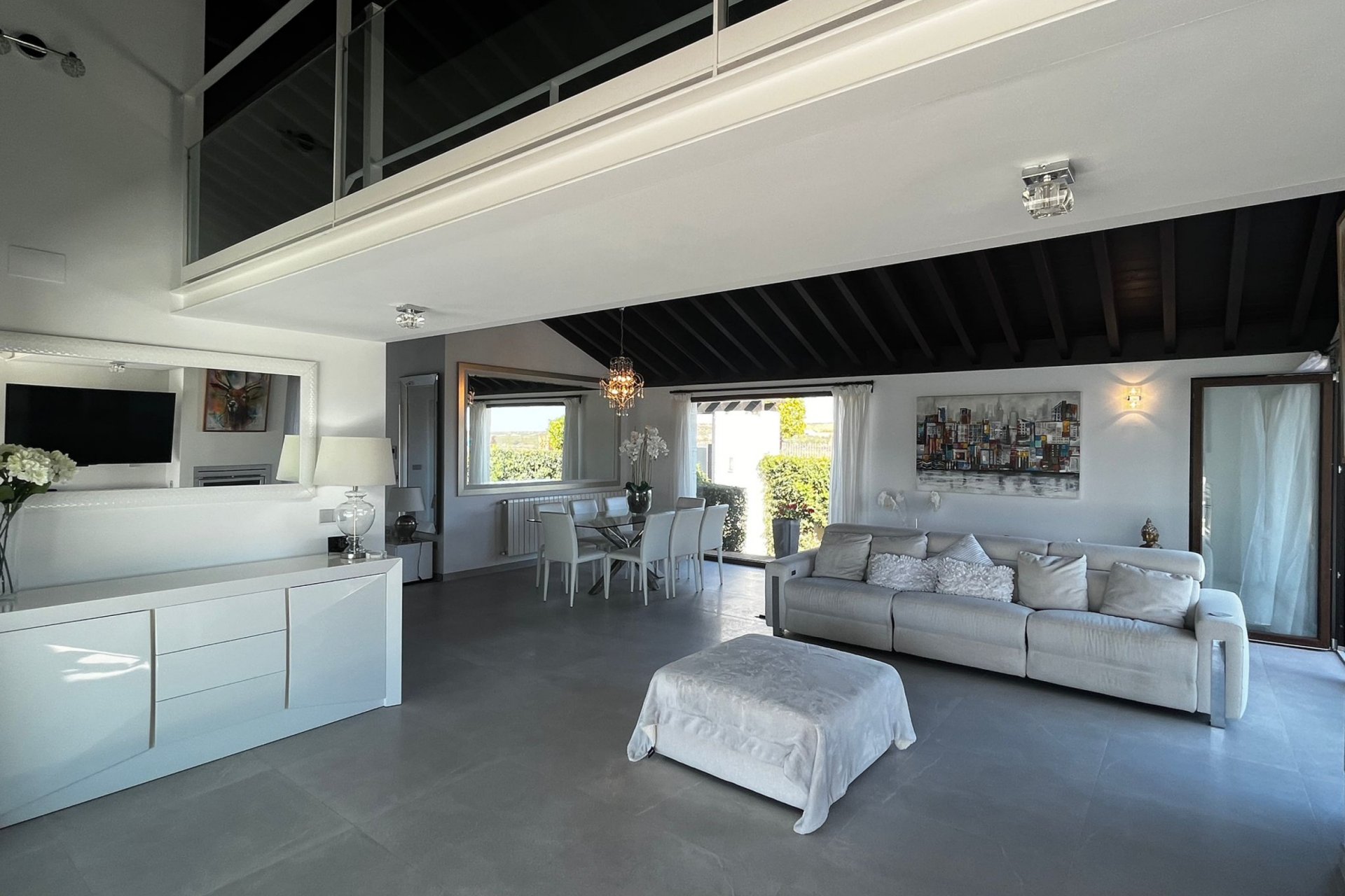 Resale - Villa -
Sucina - Inland