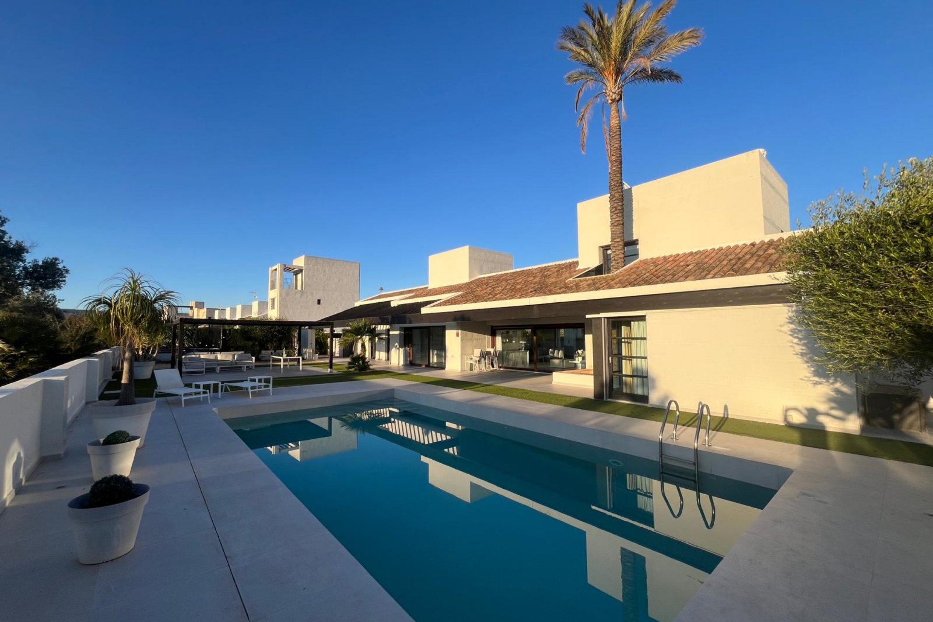 Resale - Villa -
Sucina - Inland