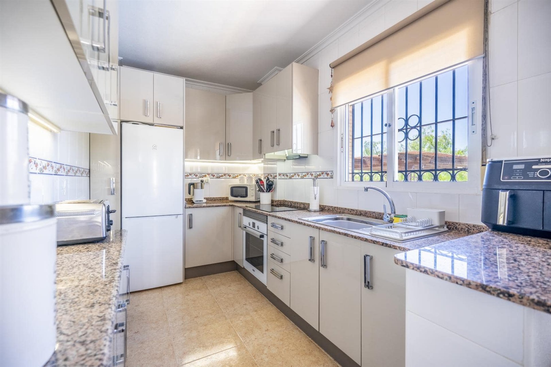 Resale - Villa -
Sucina - Inland