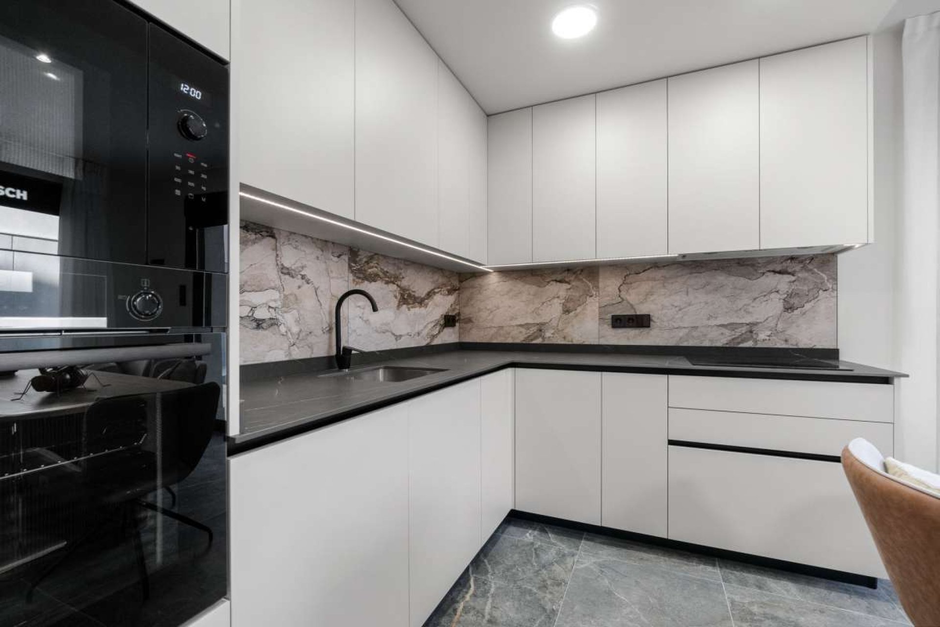 Resale - Villa -
Torre de la Horadada - Costa Blanca